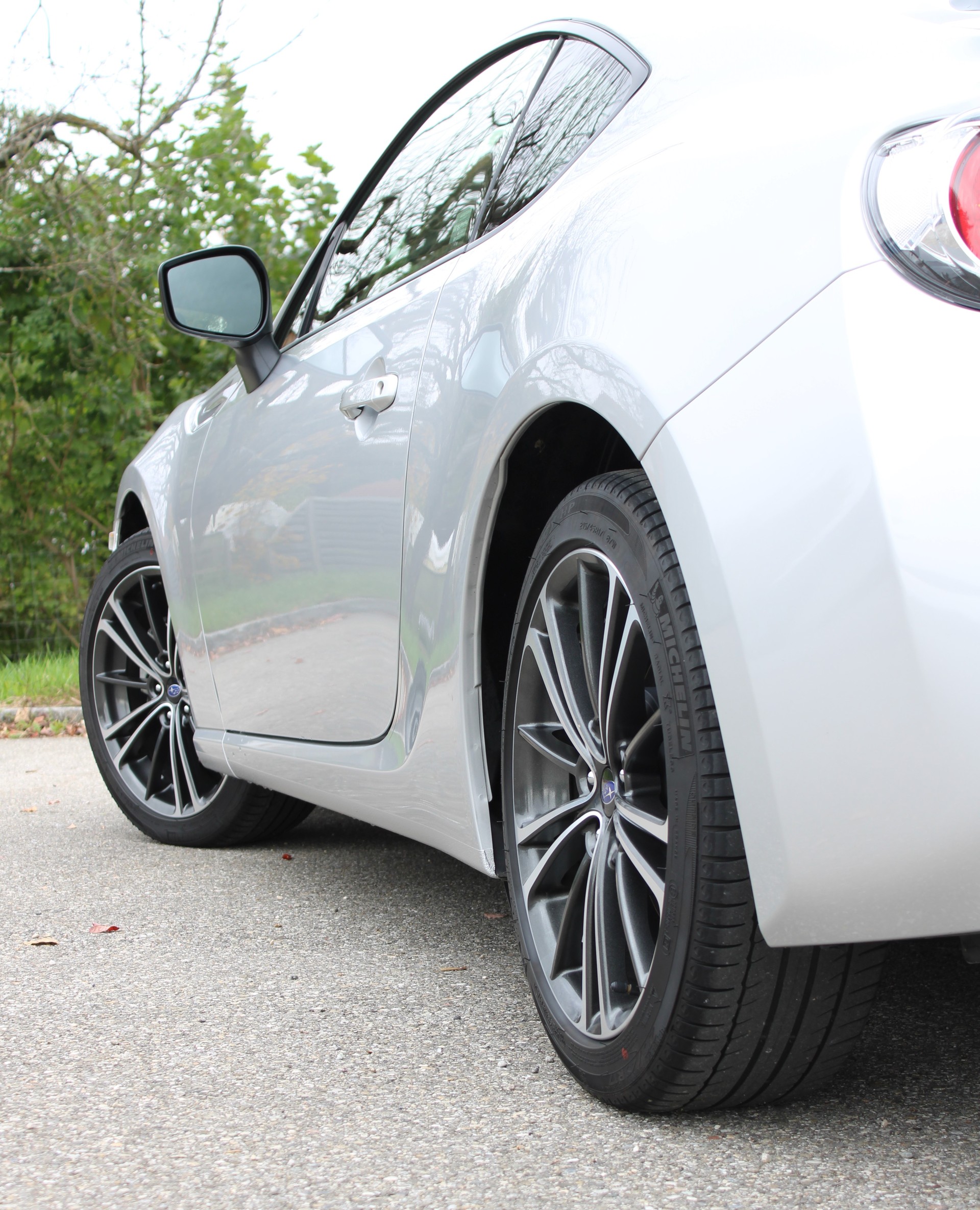 SUBARU BRZ 2.0R-image-10