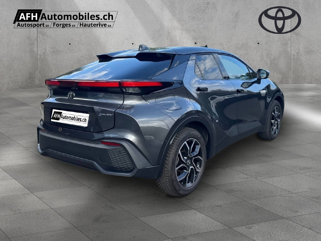 TOYOTA C-HR 2.0 PHEV Trend-image-6