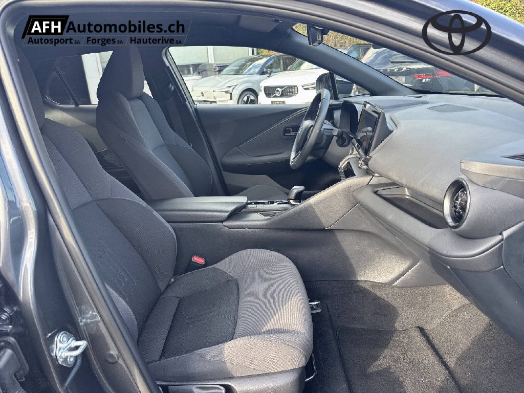 TOYOTA C-HR 2.0 PHEV Trend-image-13