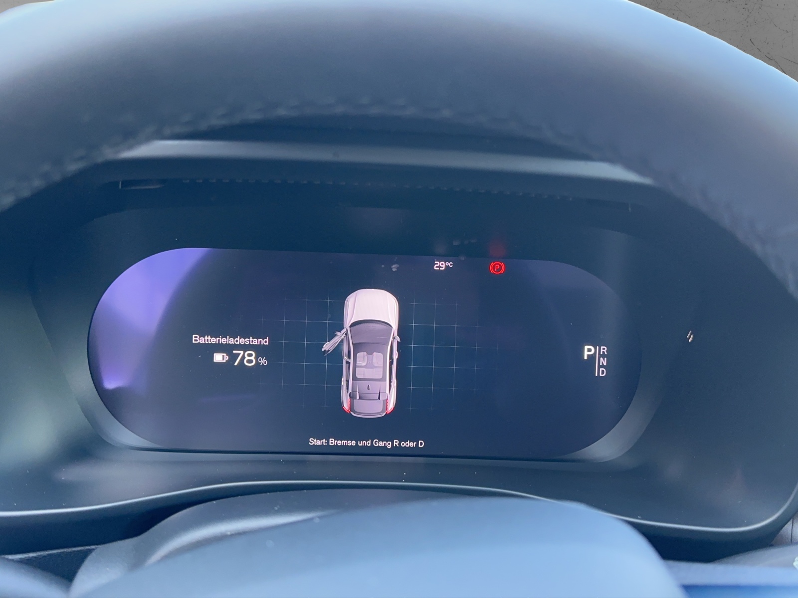 VOLVO C40 P8 Twin Recharge Ultimate AWD-image-12