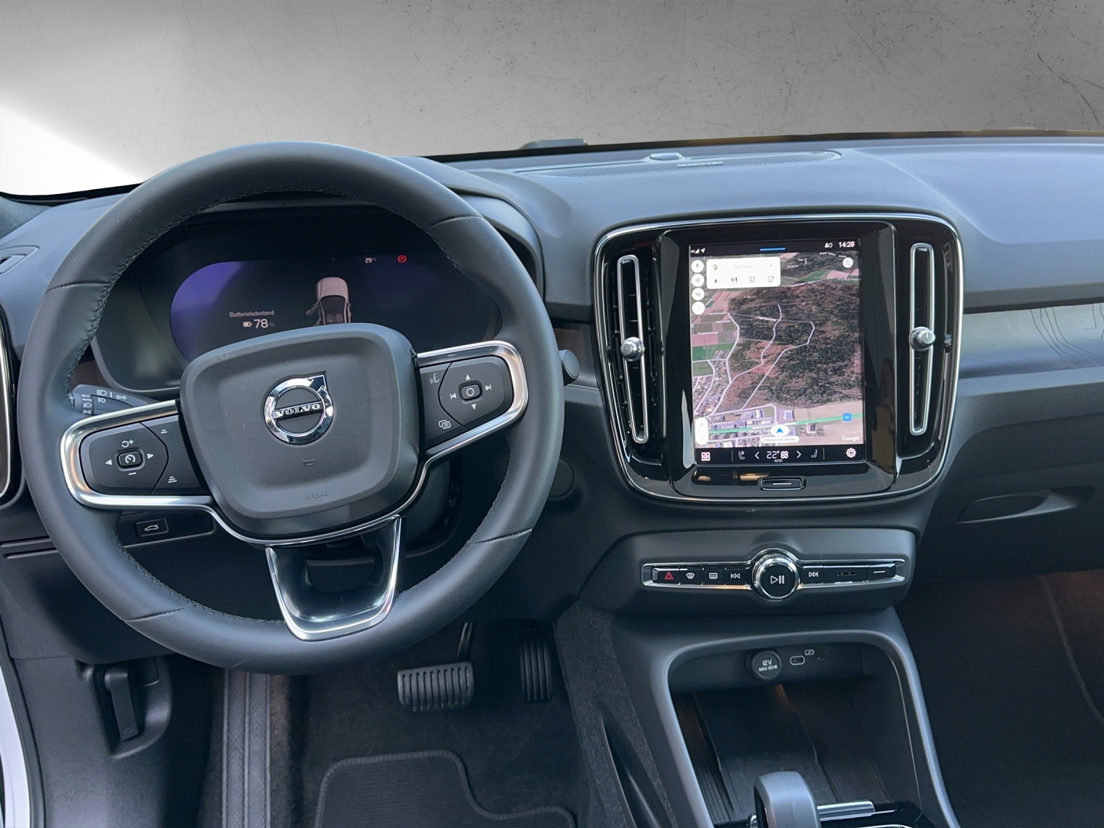 VOLVO C40 P8 Twin Recharge Ultimate AWD-image-11