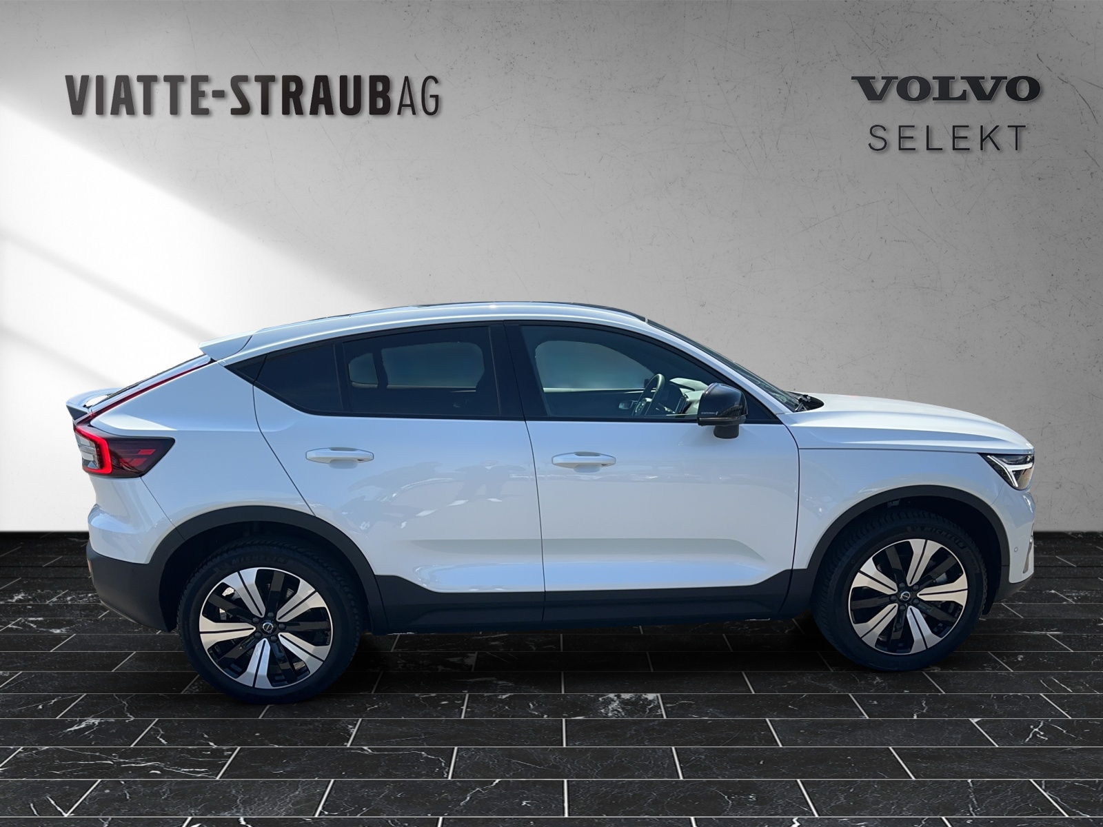VOLVO C40 P8 Twin Recharge Ultimate AWD-image-5