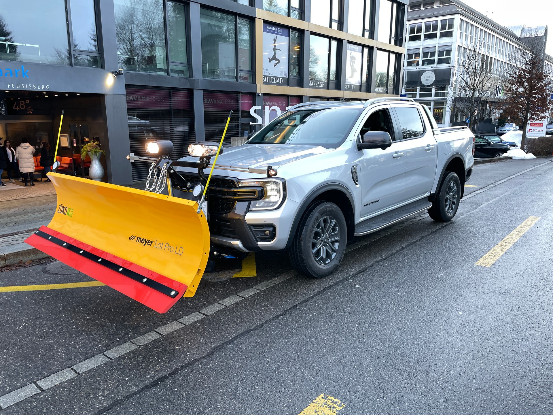 FORD Ranger Wildtrak 2.0 Eco Blue e-4WD Automat mit Schneepflug-image-0