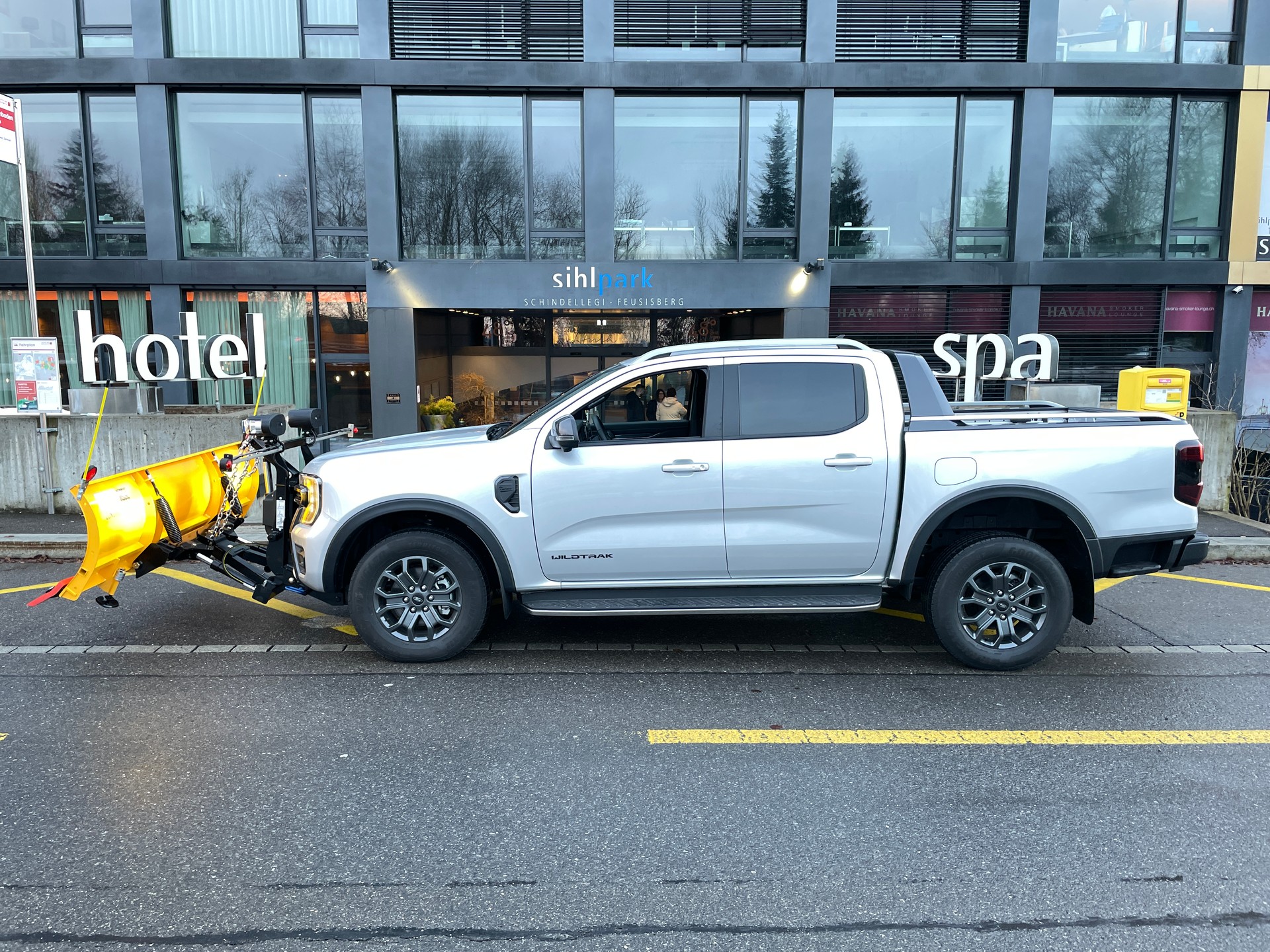 FORD Ranger Wildtrak 2.0 Eco Blue e-4WD Automat mit Schneepflug-image-8