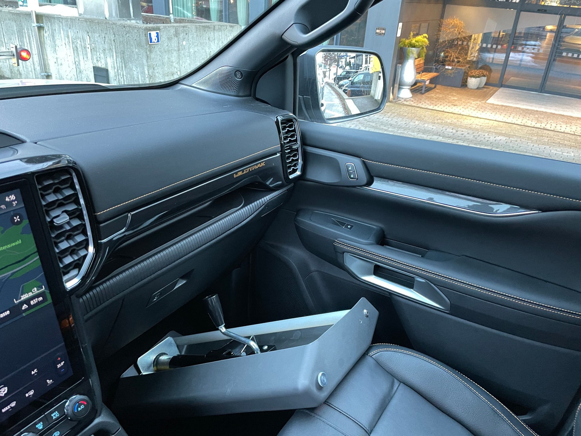 FORD Ranger Wildtrak 2.0 Eco Blue e-4WD Automat mit Schneepflug-image-17