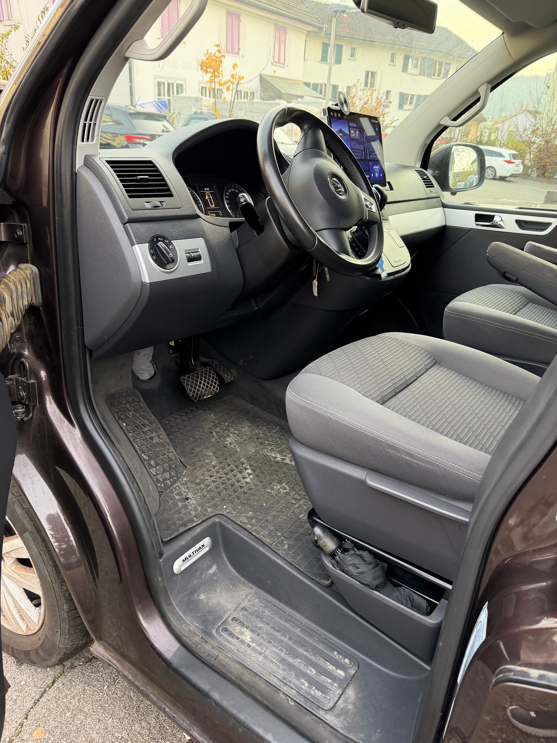 VW T5 Multivan 2.0 Bi-TDI CR Highline DSG-image-9