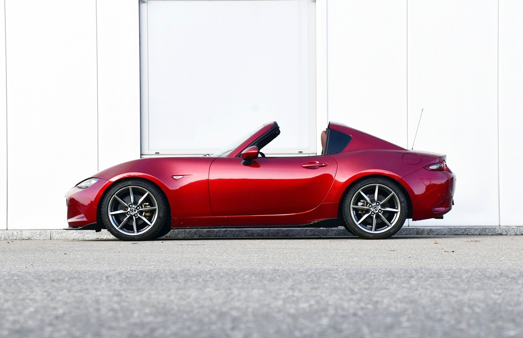 MAZDA RF TARGA SKYACTIV-G 2,0 6GS AL-KINENBI SONDER-MODELL-image-2