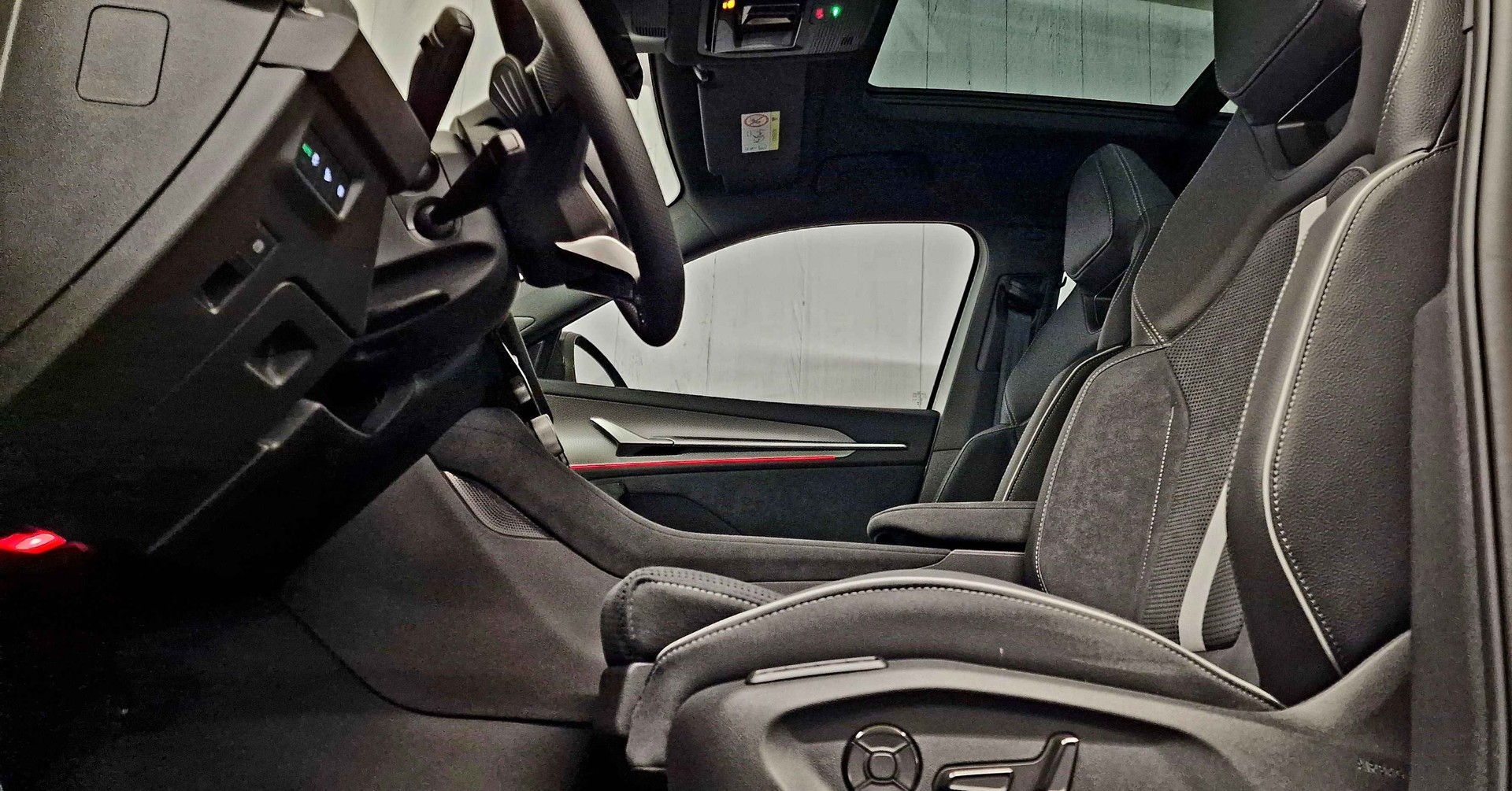 SKODA Kodiaq 2.0 TSI Sportline 4x4-image-3
