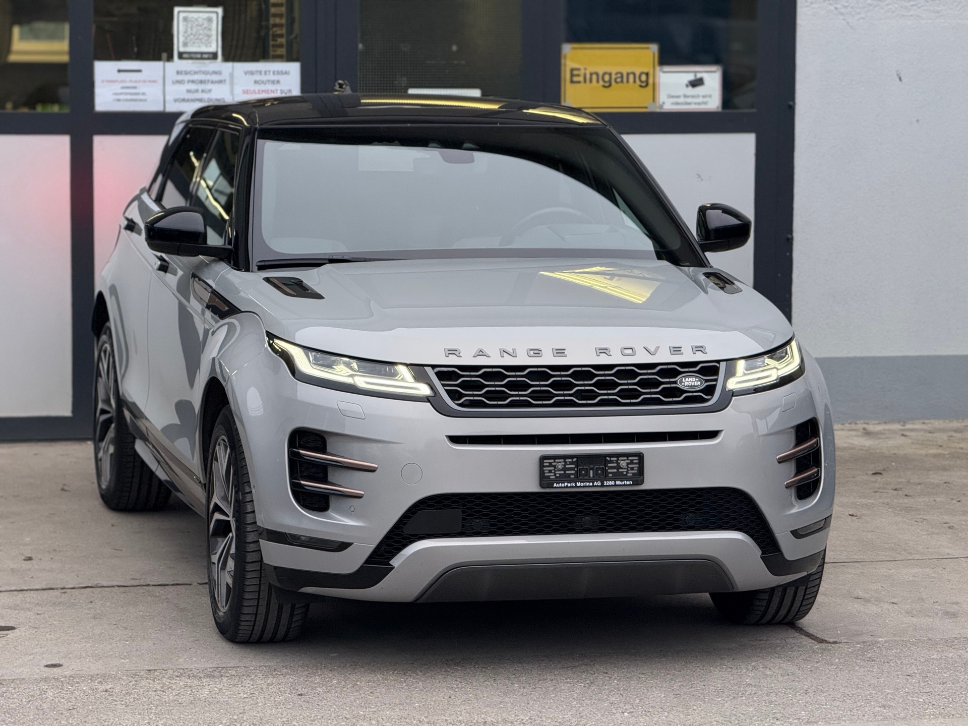 LAND ROVER Range Rover Evoque R-Dyn First Edi P 250 HSE AT9-image-3