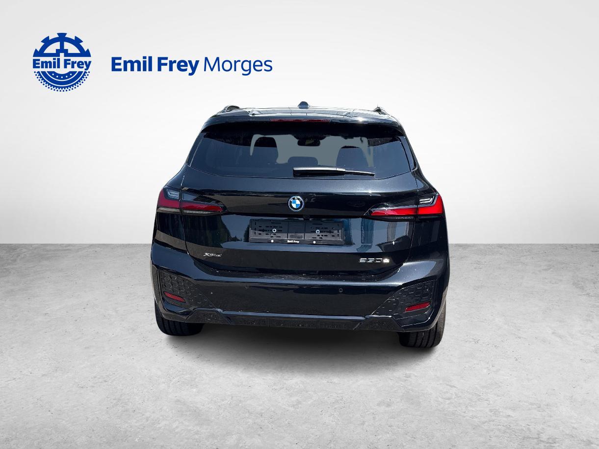 BMW 230e xDrive Active Tourer-image-3
