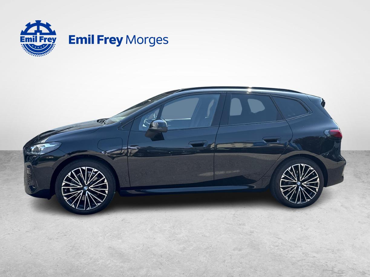 BMW 230e xDrive Active Tourer-image-1
