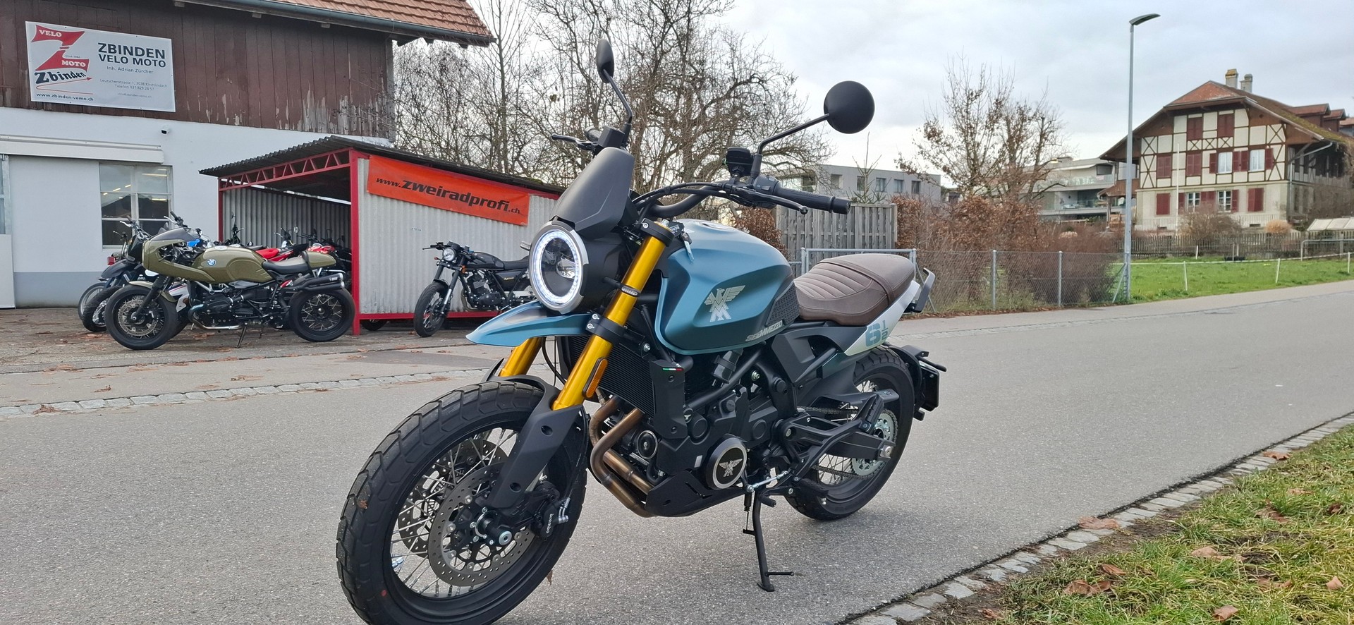 MOTO MORINI Seiemmezzo SCR (35kW)-image-8