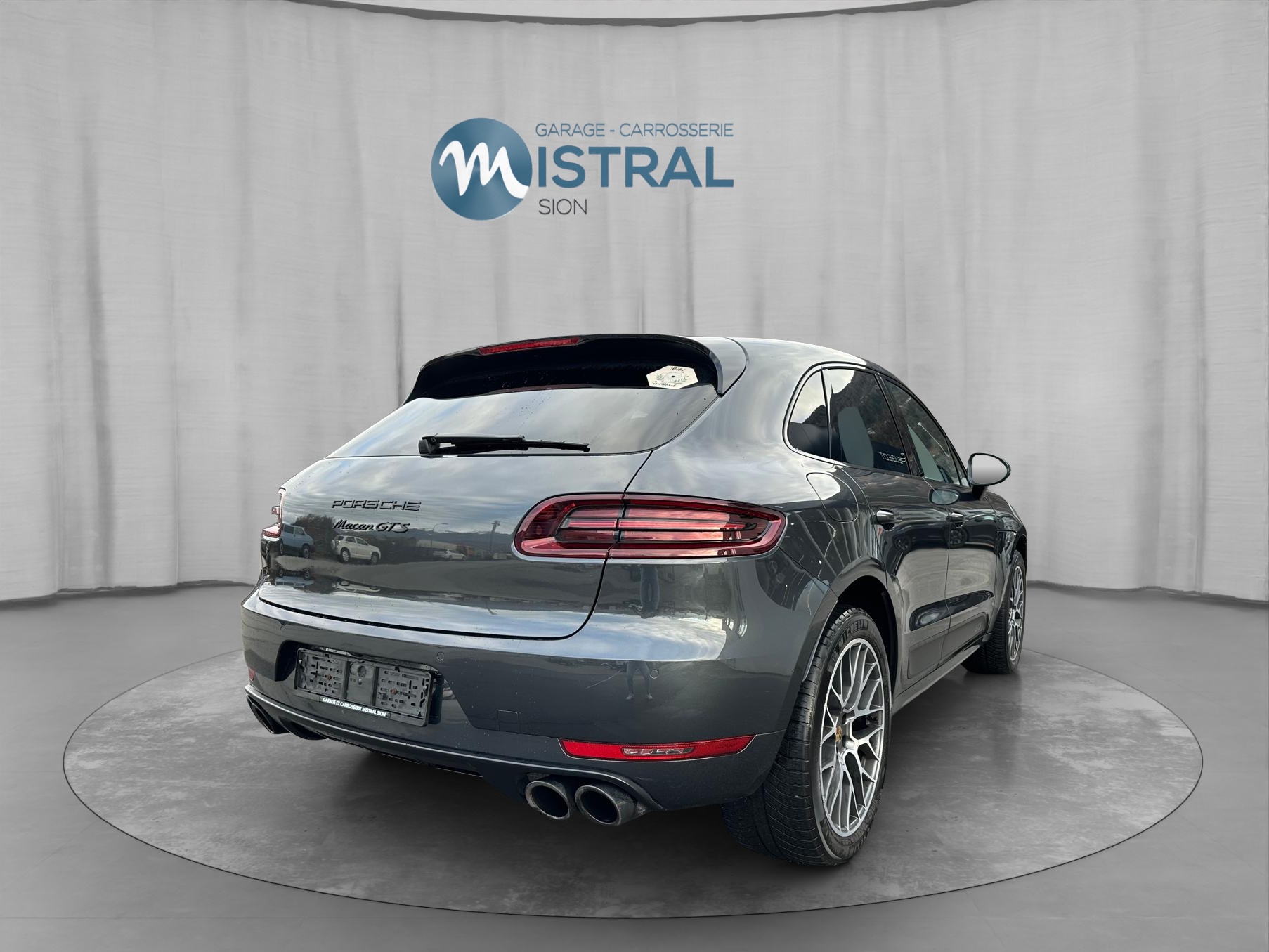 PORSCHE Macan GTS PDK-image-4
