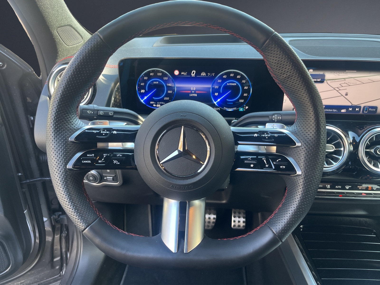 Image MERCEDES-BENZ EQB-350 EQB 350 4M Swiss Star