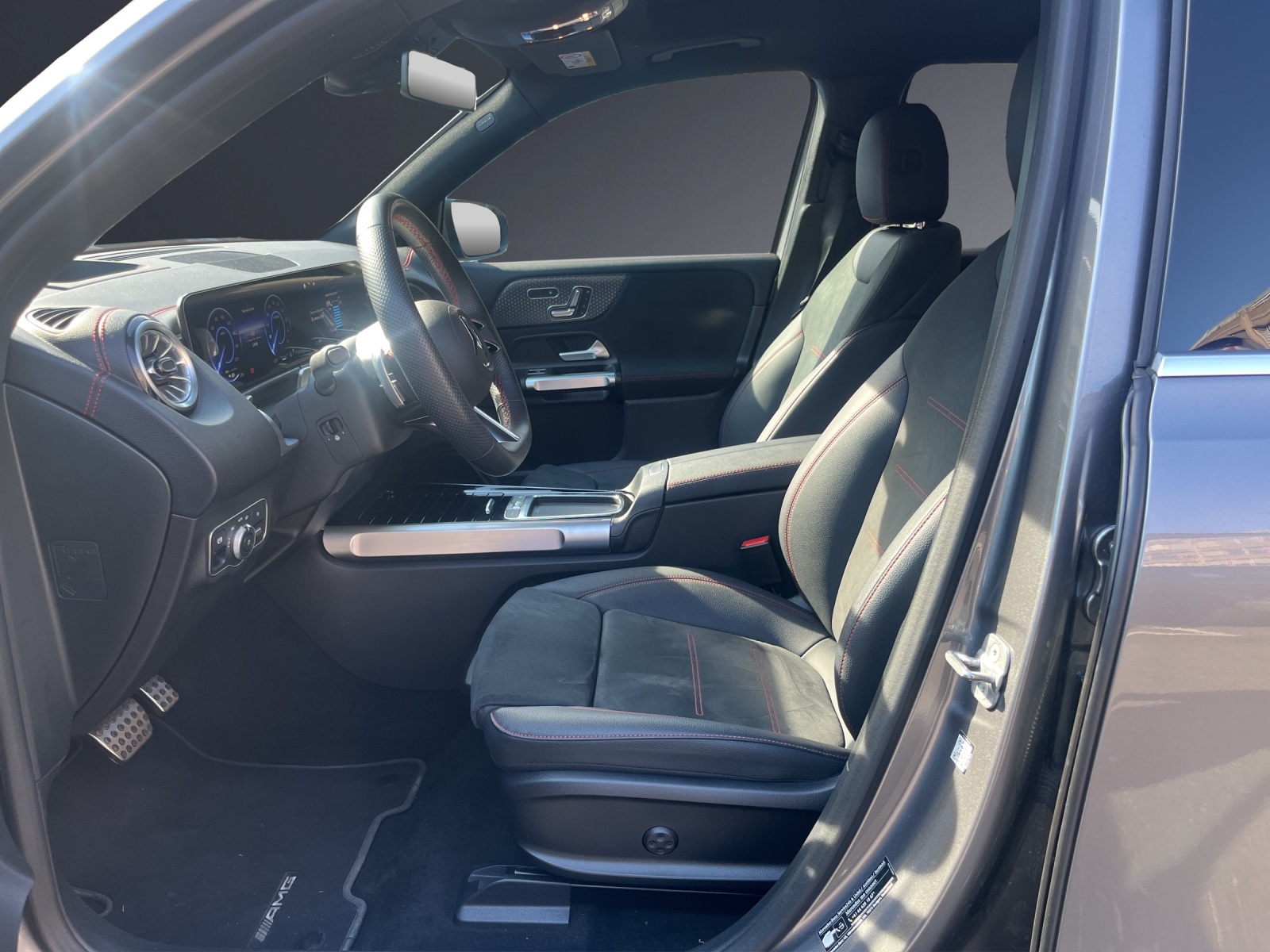 Image MERCEDES-BENZ EQB-350 EQB 350 4M Swiss Star