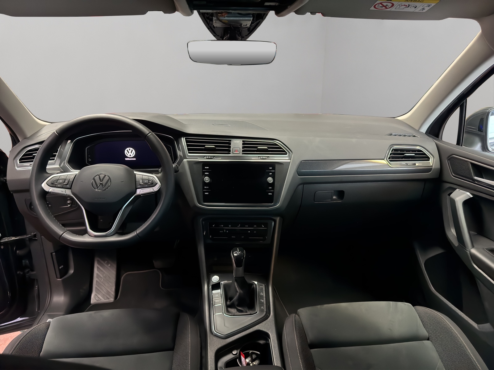 VW Tiguan 1.4TSI PHEV Elegance DSG-image-4