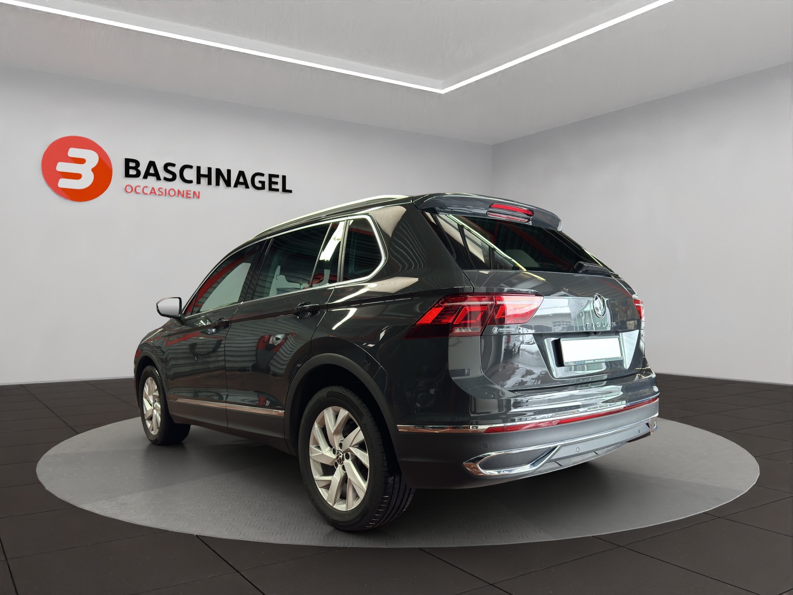 VW Tiguan 1.4TSI PHEV Elegance DSG-image-2