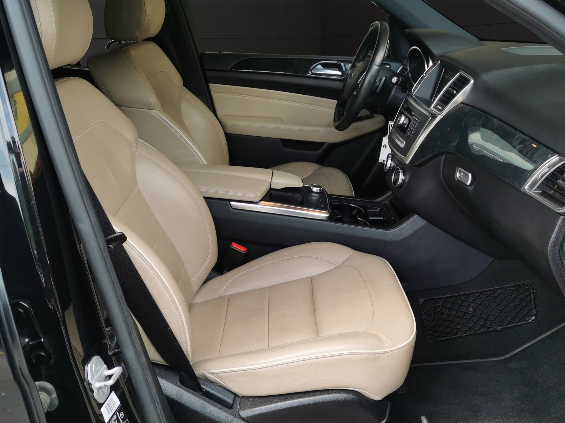 MERCEDES-BENZ ML 350 BlueTEC Executive 4Matic 7G-Tronic-image-15