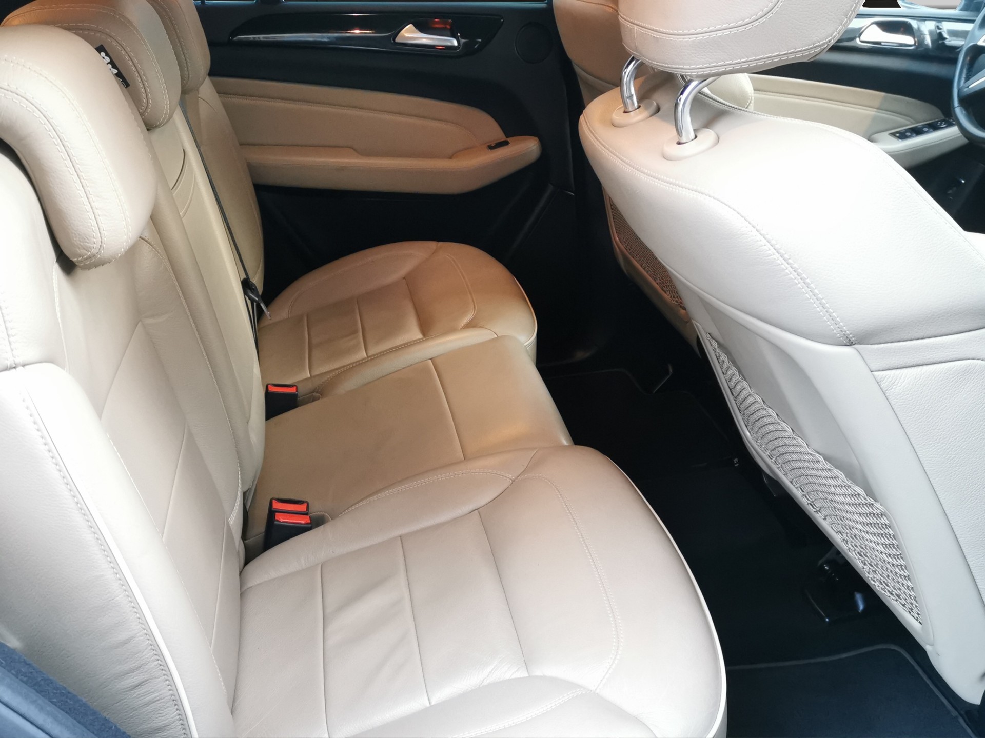 MERCEDES-BENZ ML 350 BlueTEC Executive 4Matic 7G-Tronic-image-16