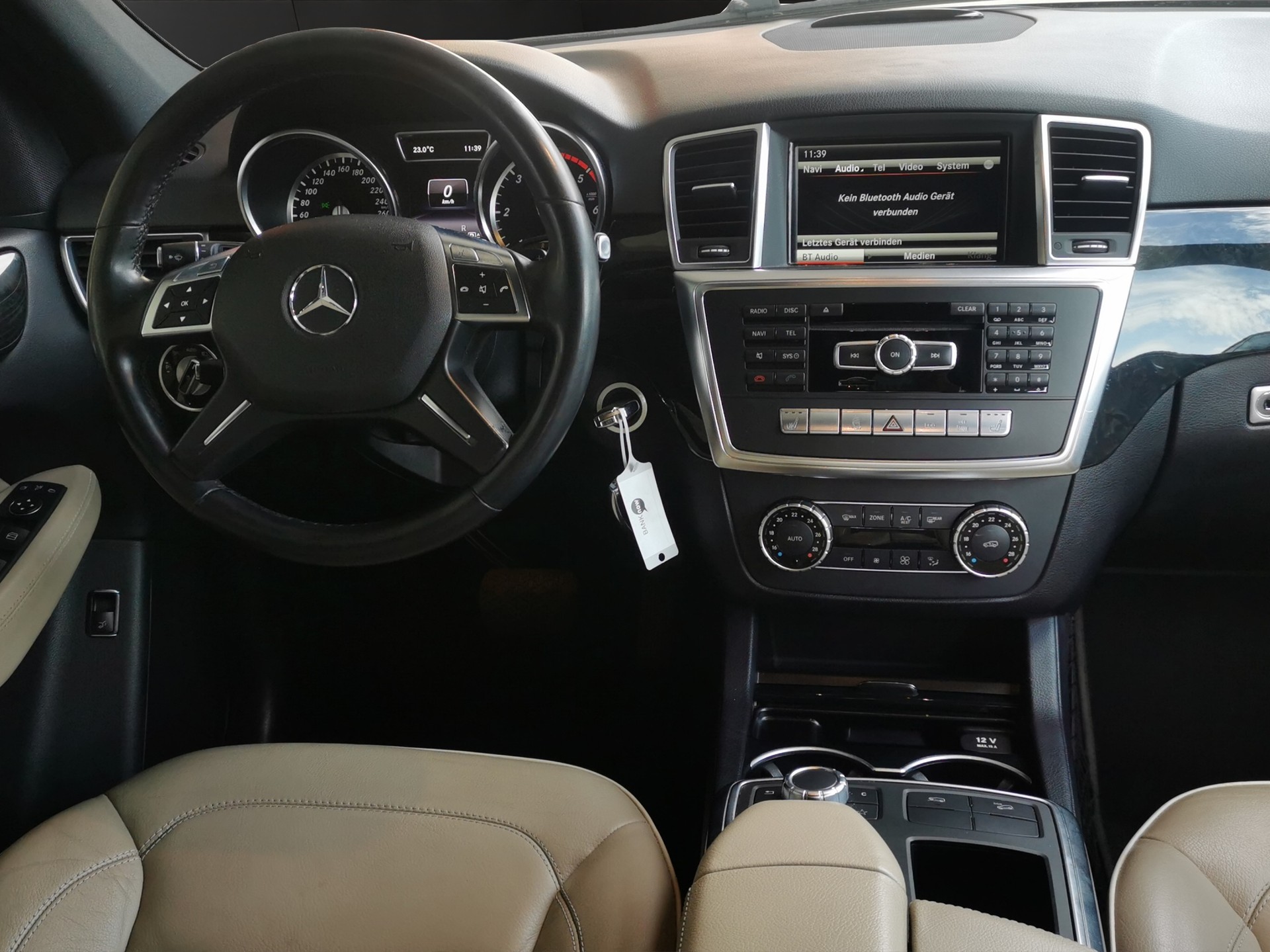MERCEDES-BENZ ML 350 BlueTEC Executive 4Matic 7G-Tronic-image-17