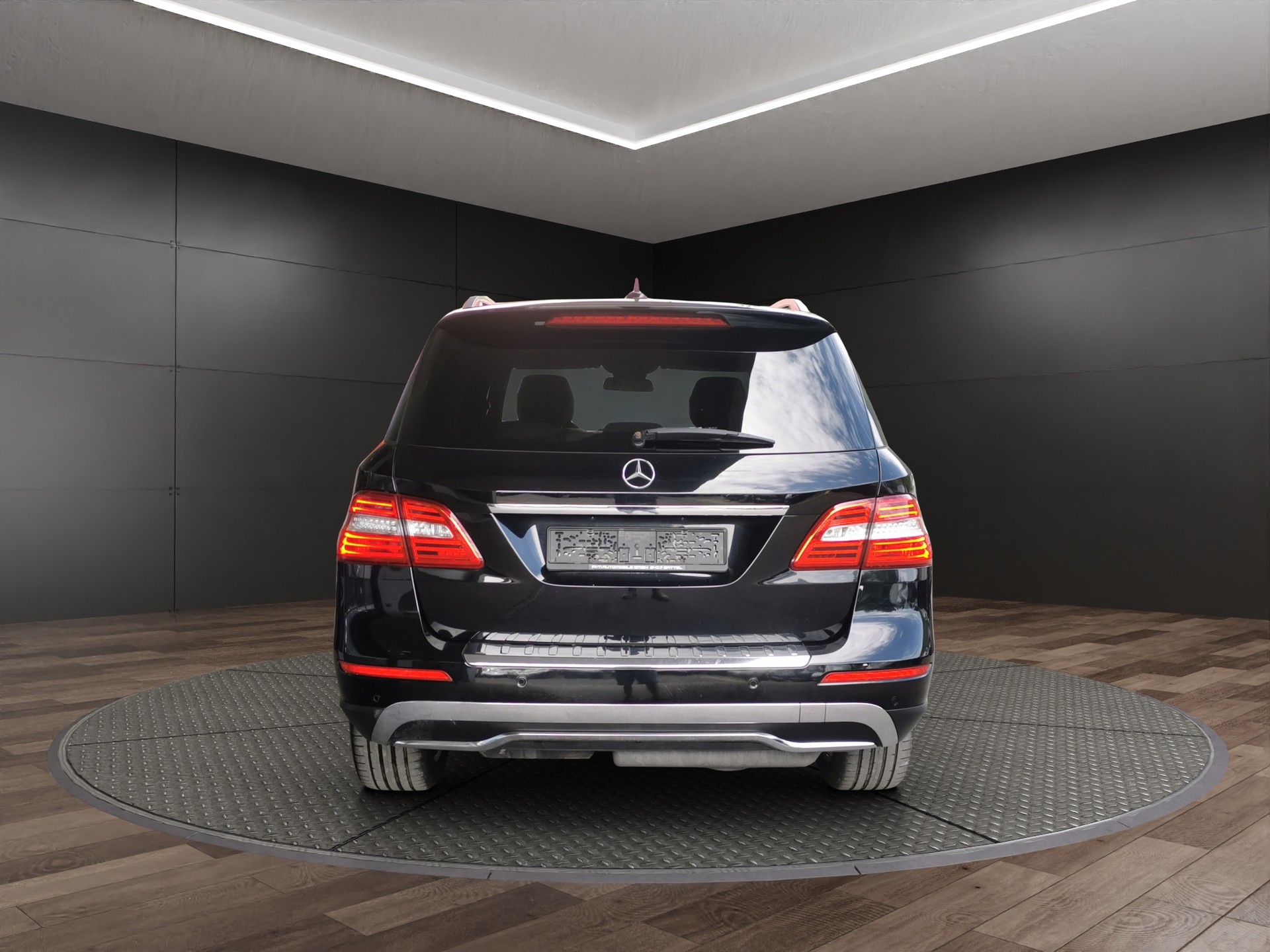 MERCEDES-BENZ ML 350 BlueTEC Executive 4Matic 7G-Tronic-image-7