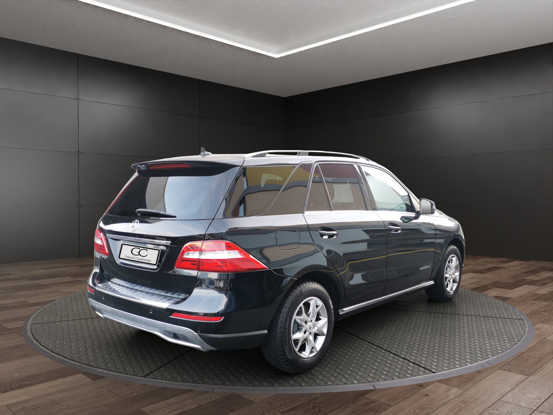 MERCEDES-BENZ ML 350 BlueTEC Executive 4Matic 7G-Tronic-image-4