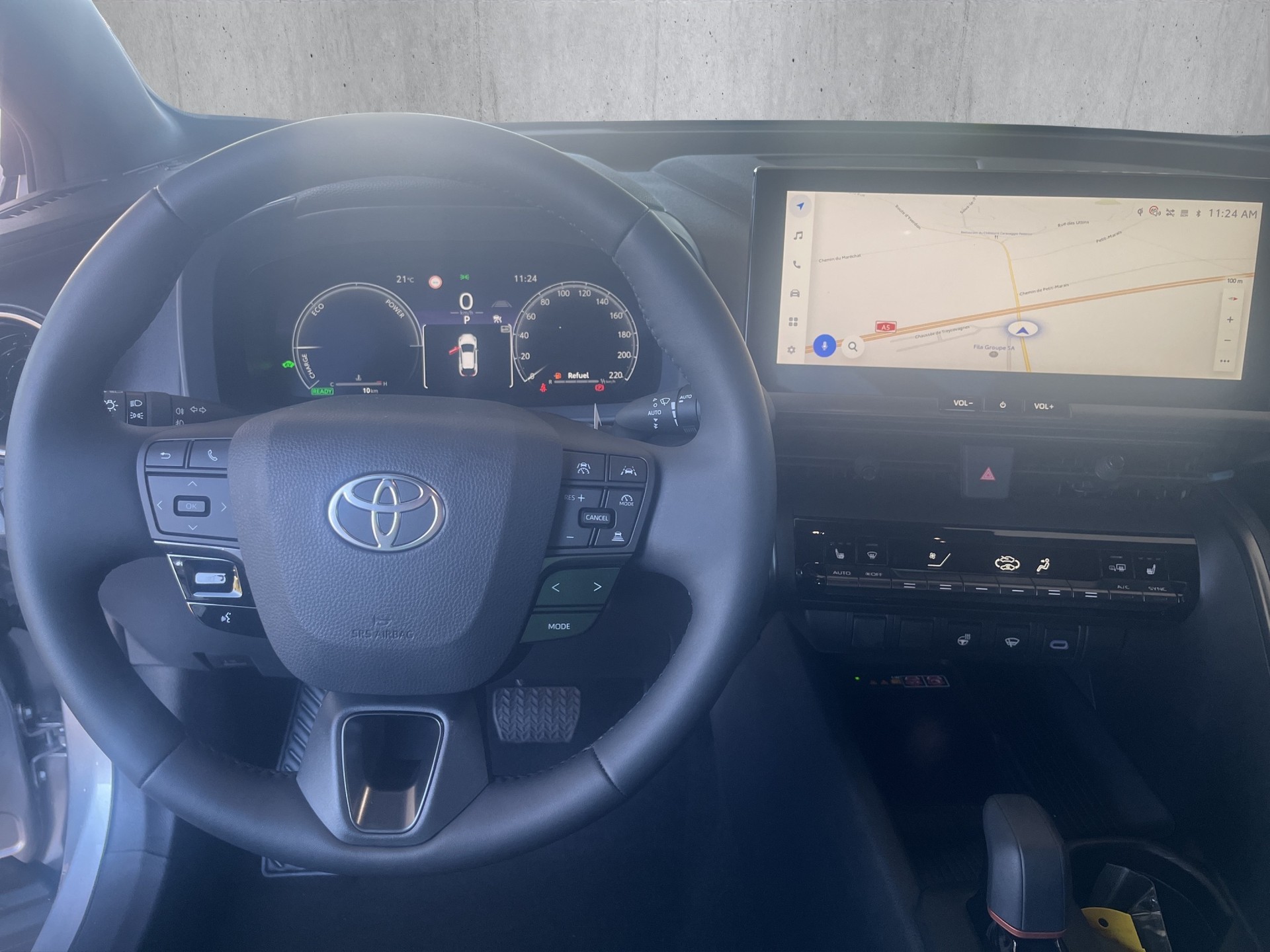 TOYOTA C-HR 2.0 HEV Trend 4x4-image-9