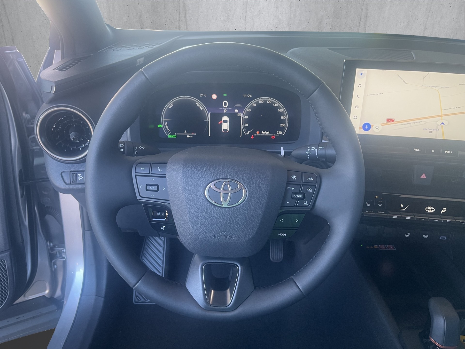 TOYOTA C-HR 2.0 HEV Trend 4x4-image-8