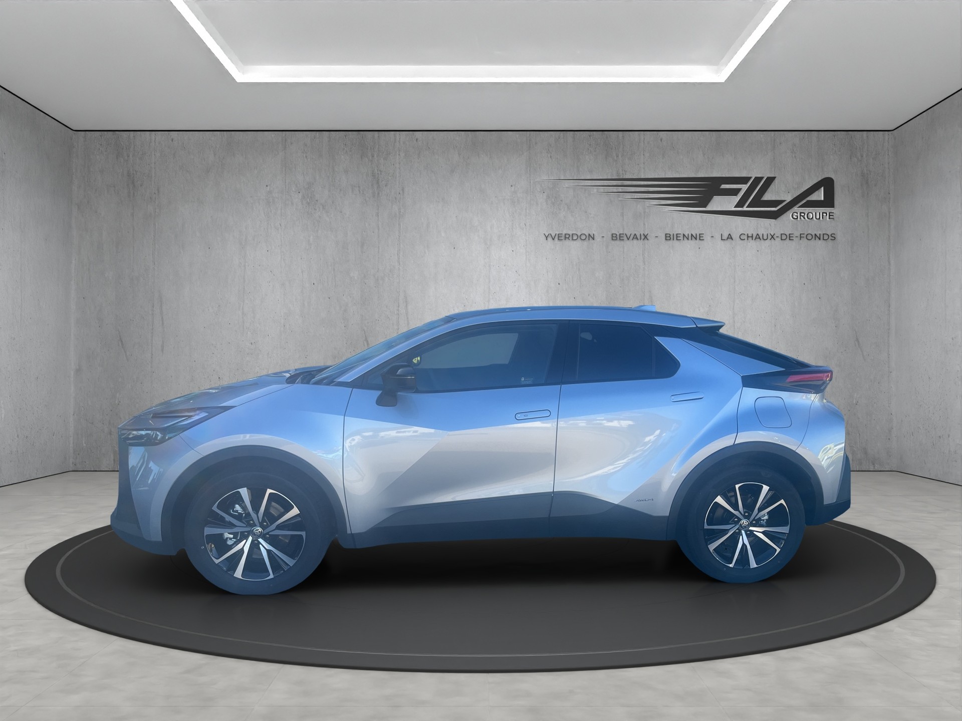 TOYOTA C-HR 2.0 HEV Trend 4x4-image-3