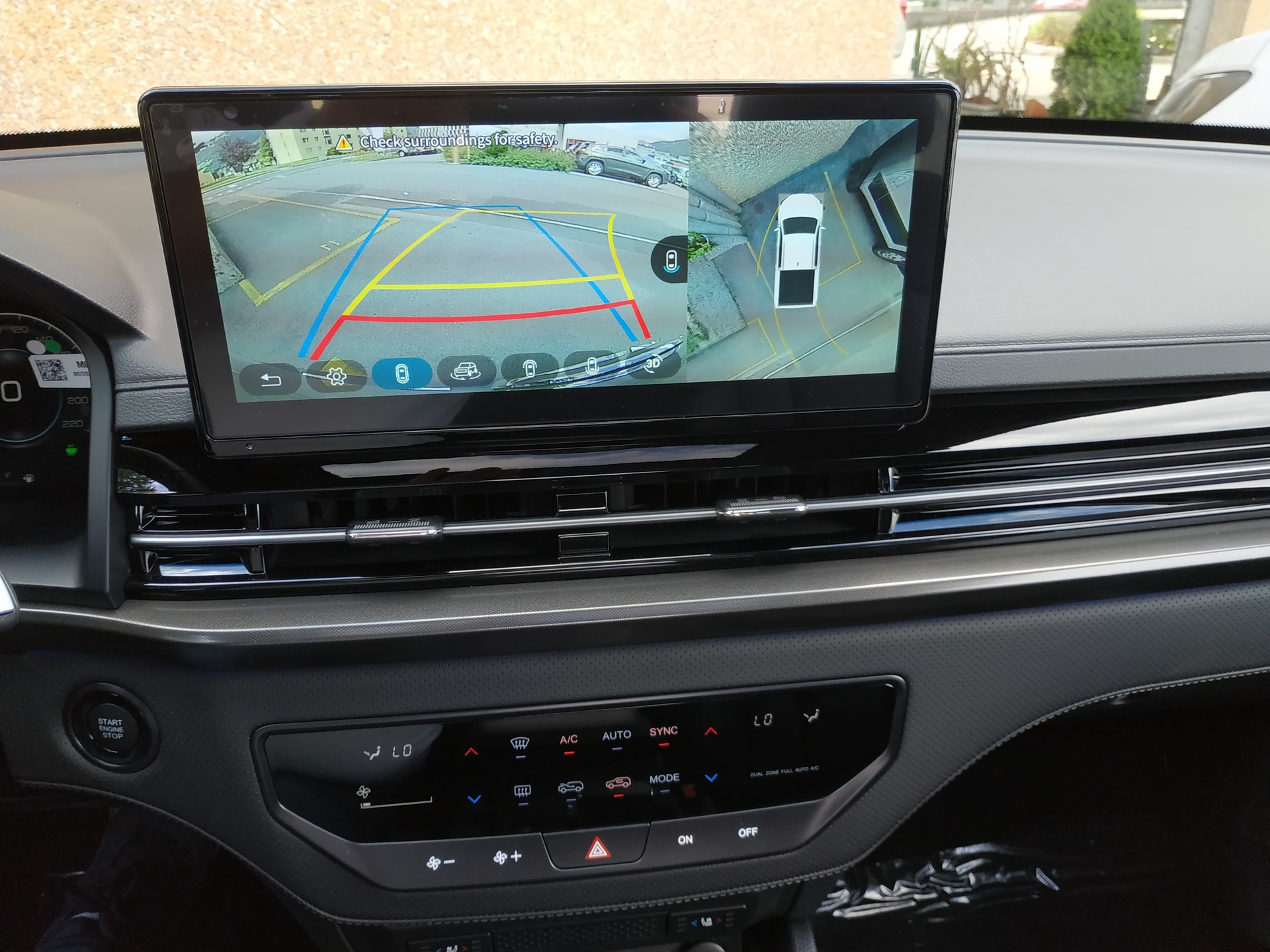 KGM-SsangYong Musso 2.2 Blackline 4WD Automat-image-15
