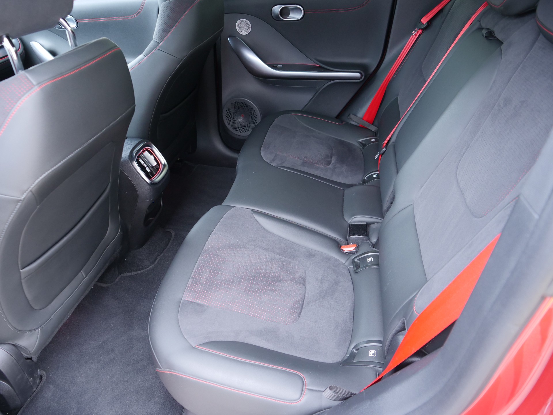 SMART #1 66 kWh Brabus AWD-image-10
