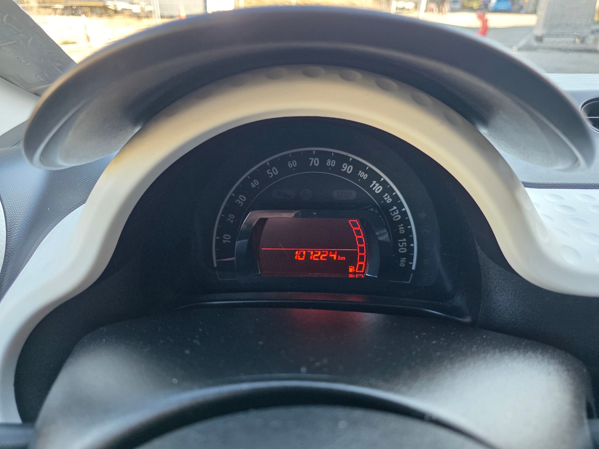 RENAULT Twingo 1.0 Life Frisch ab Mfk neue sommerreifen-image-3