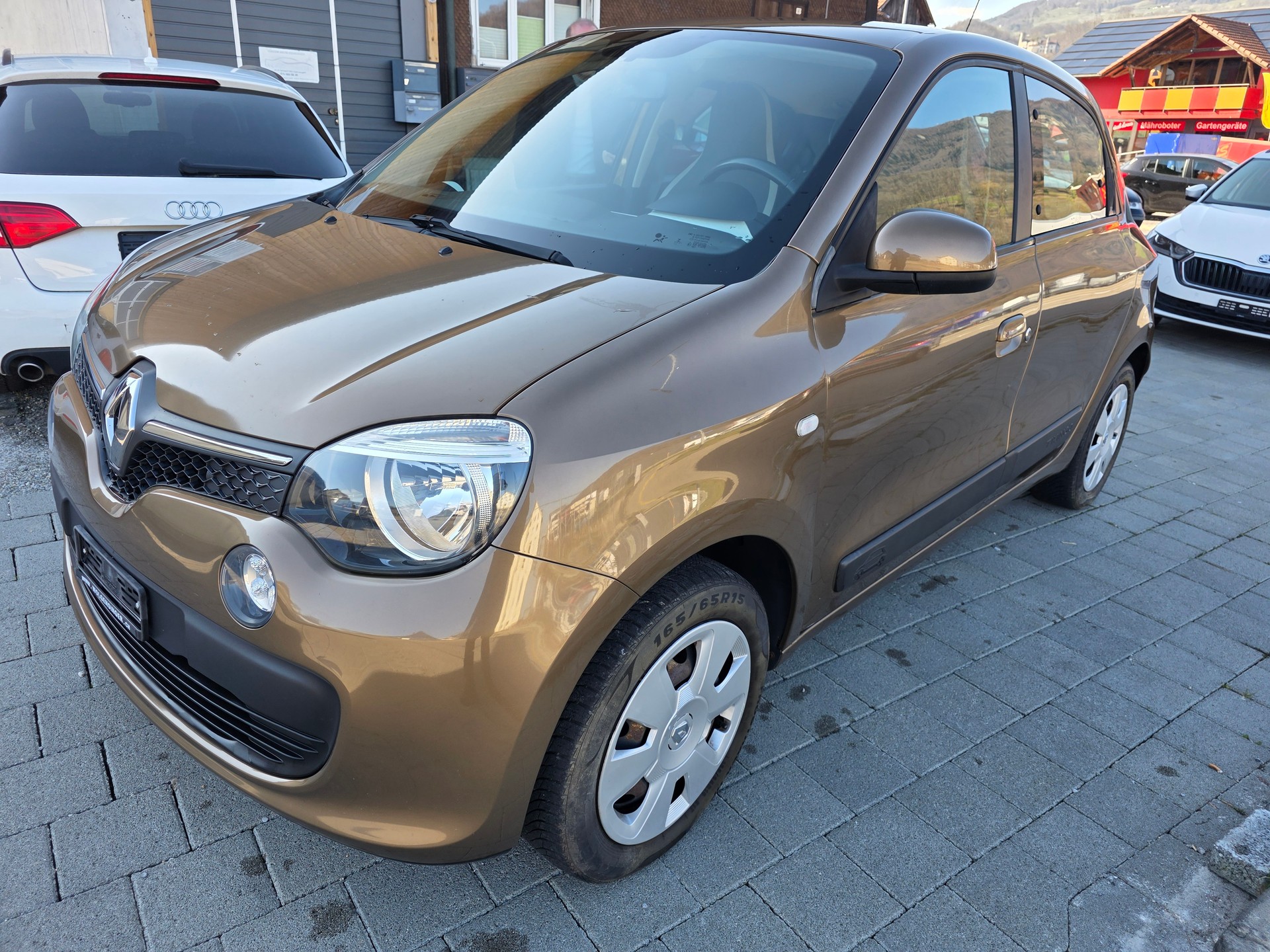 RENAULT Twingo 1.0 Life Frisch ab Mfk neue sommerreifen-image-14
