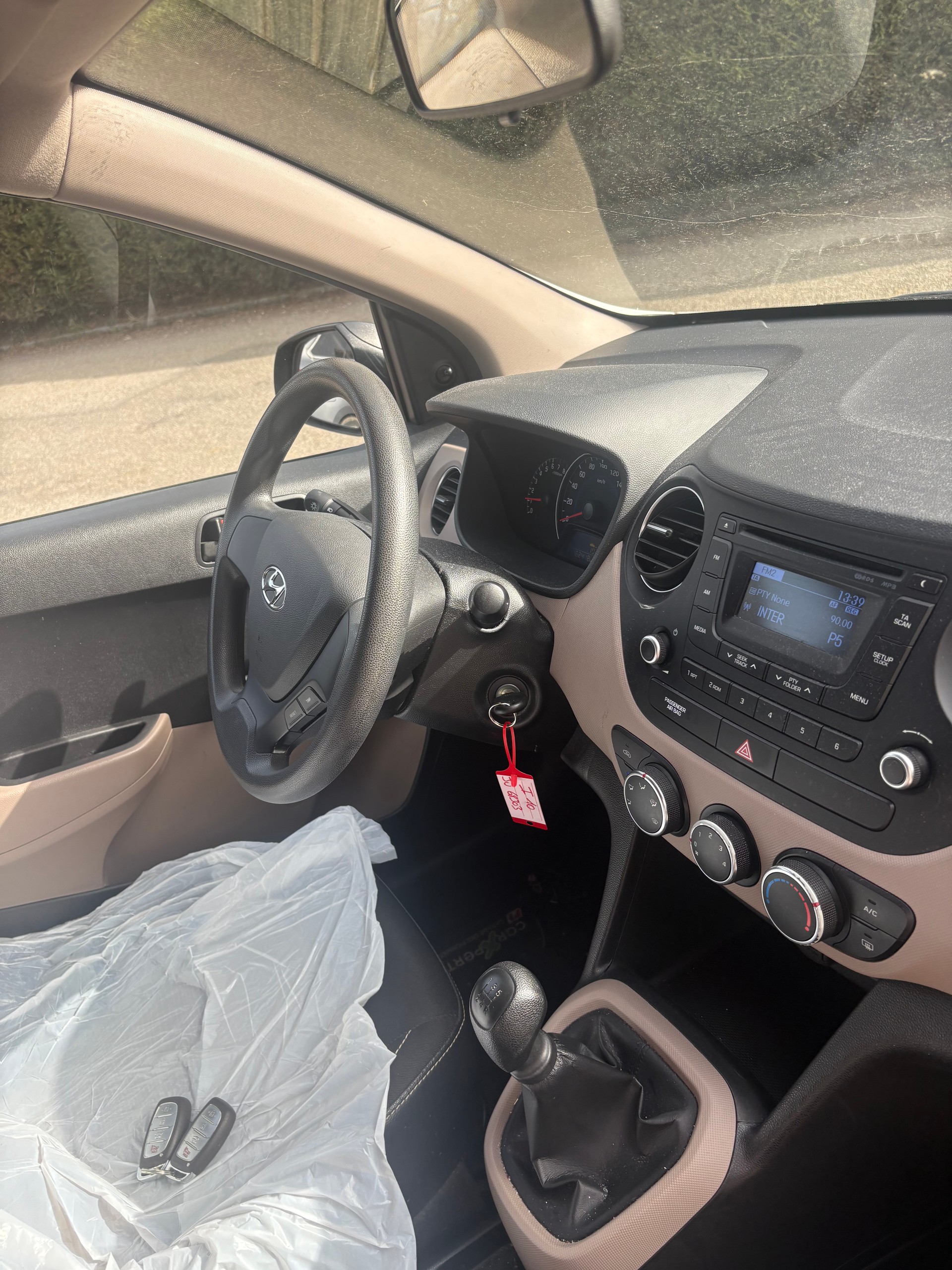 HYUNDAI i10 1.0 Style-image-12