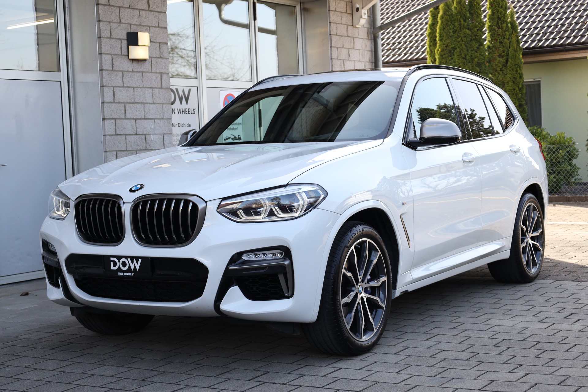 BMW X3 M40d Steptronic-showroom-element-2