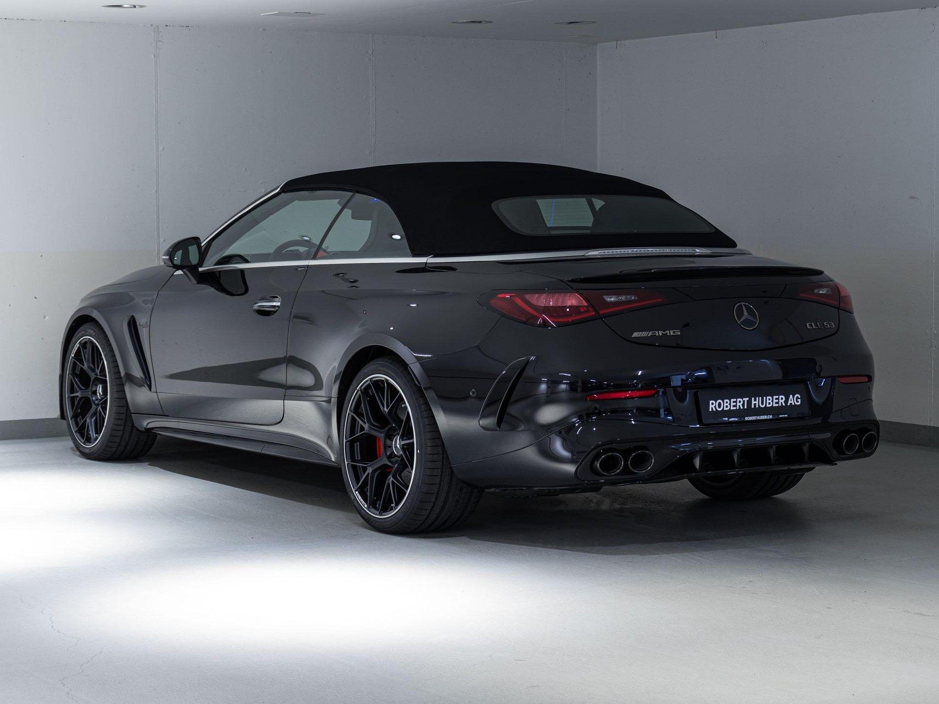 MERCEDES-BENZ CLE 53 AMG 4MATIC+ Cabriolet-image-3