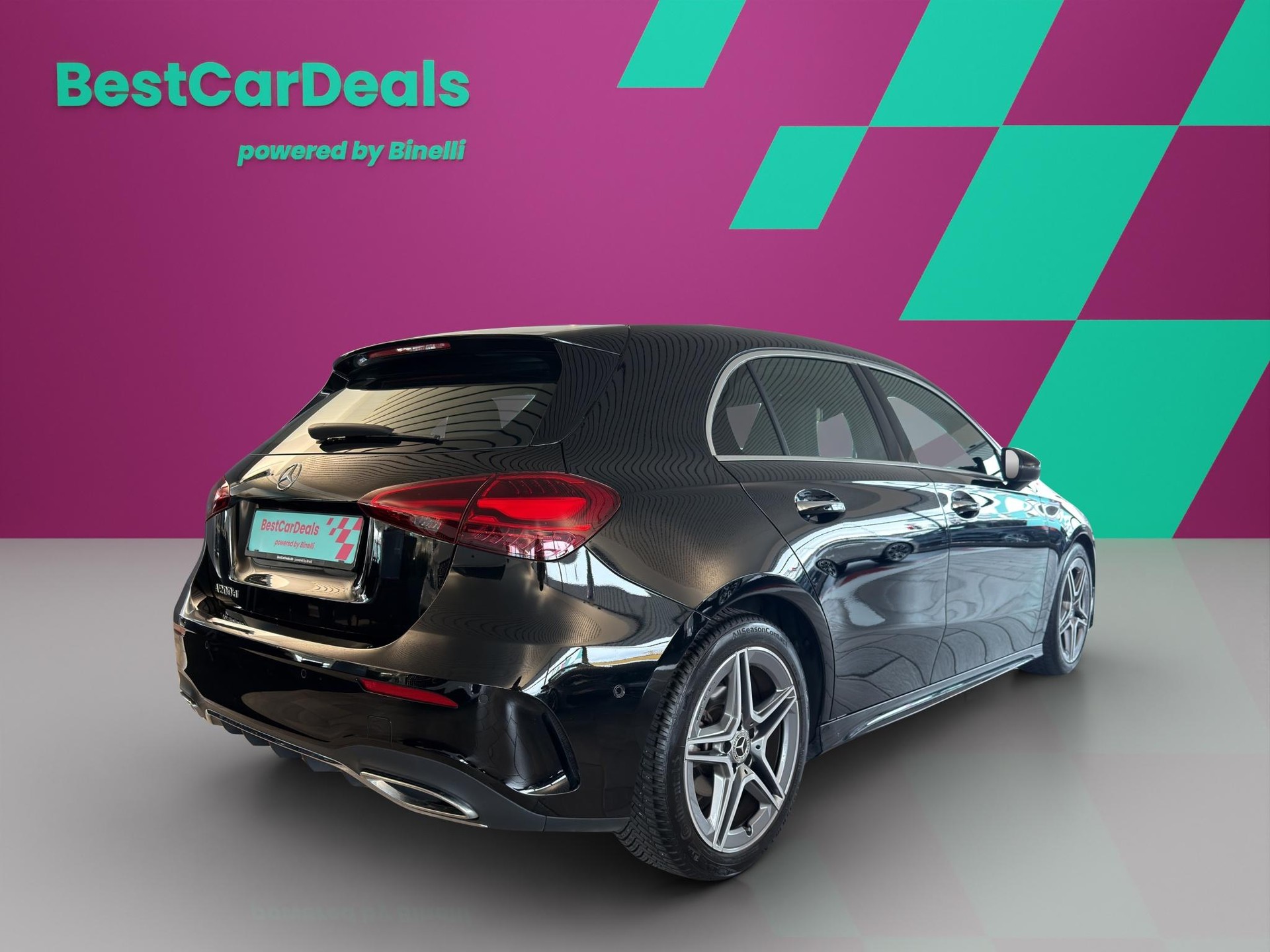 MERCEDES-BENZ A 200 d AMG Line-image-2
