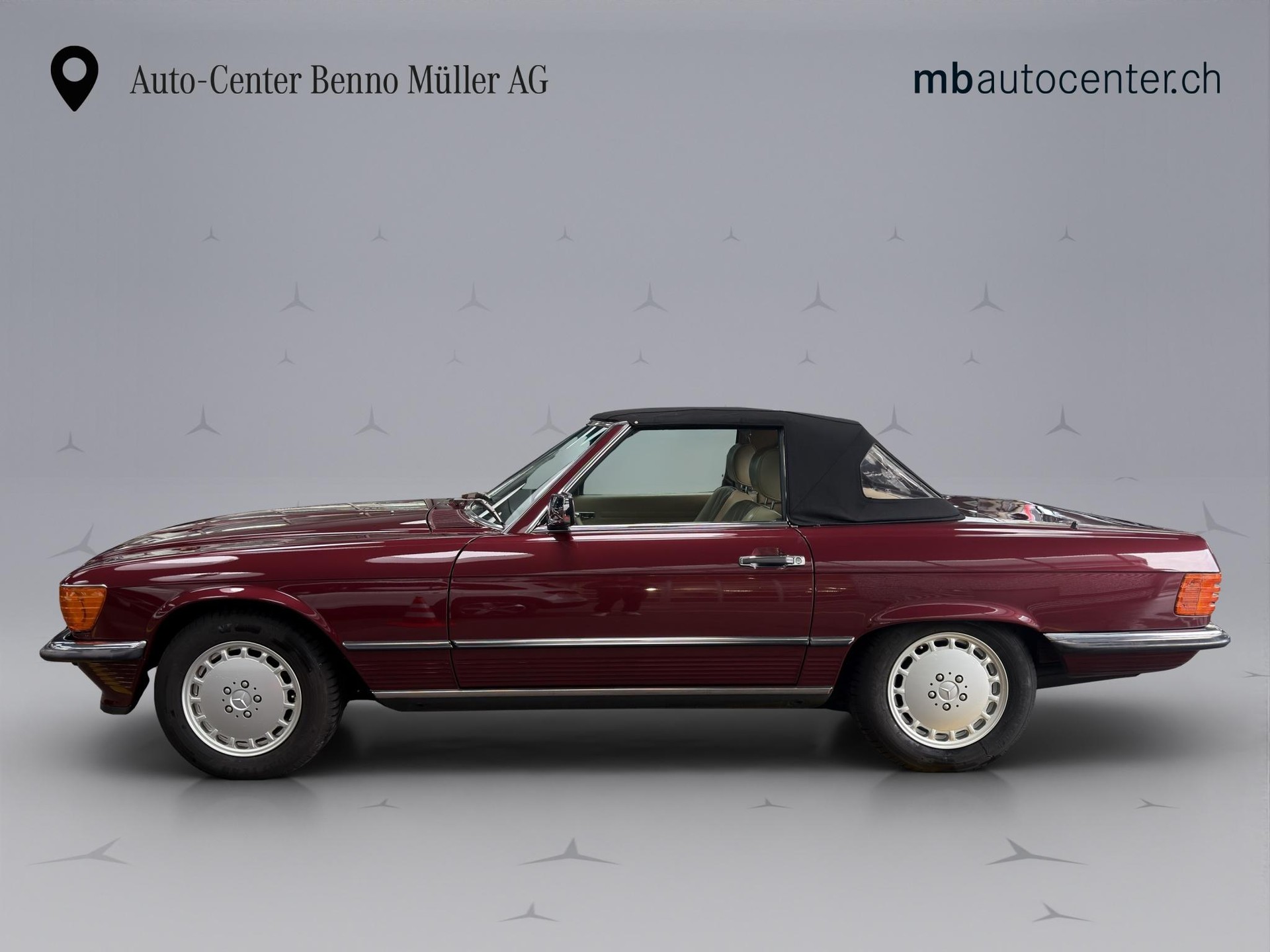 MERCEDES-BENZ R107 Cabriolet 300 SL-showroom-element-1