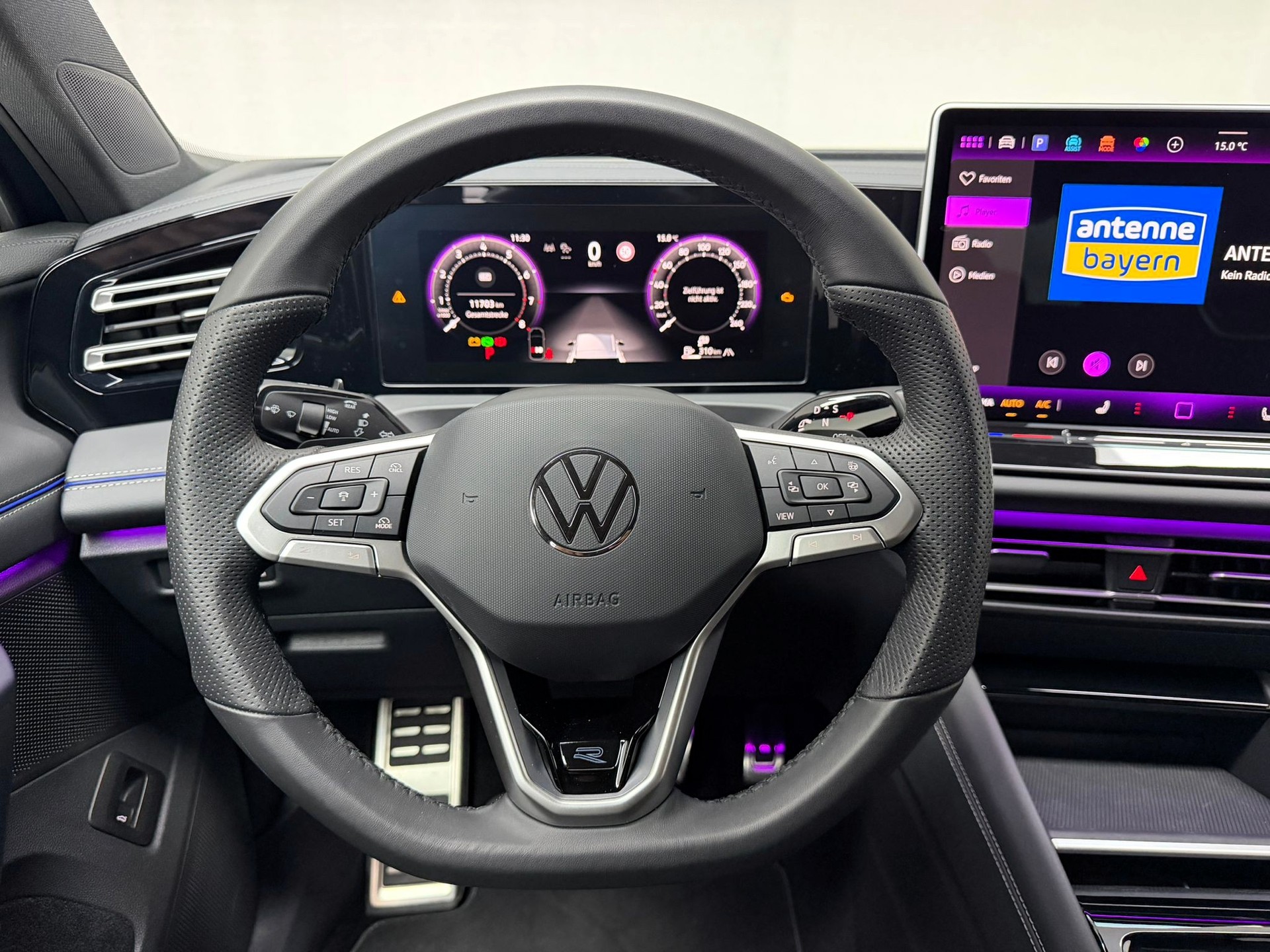 VW Tiguan 2.0 TSI DSG R-Line 4Motion-image-20