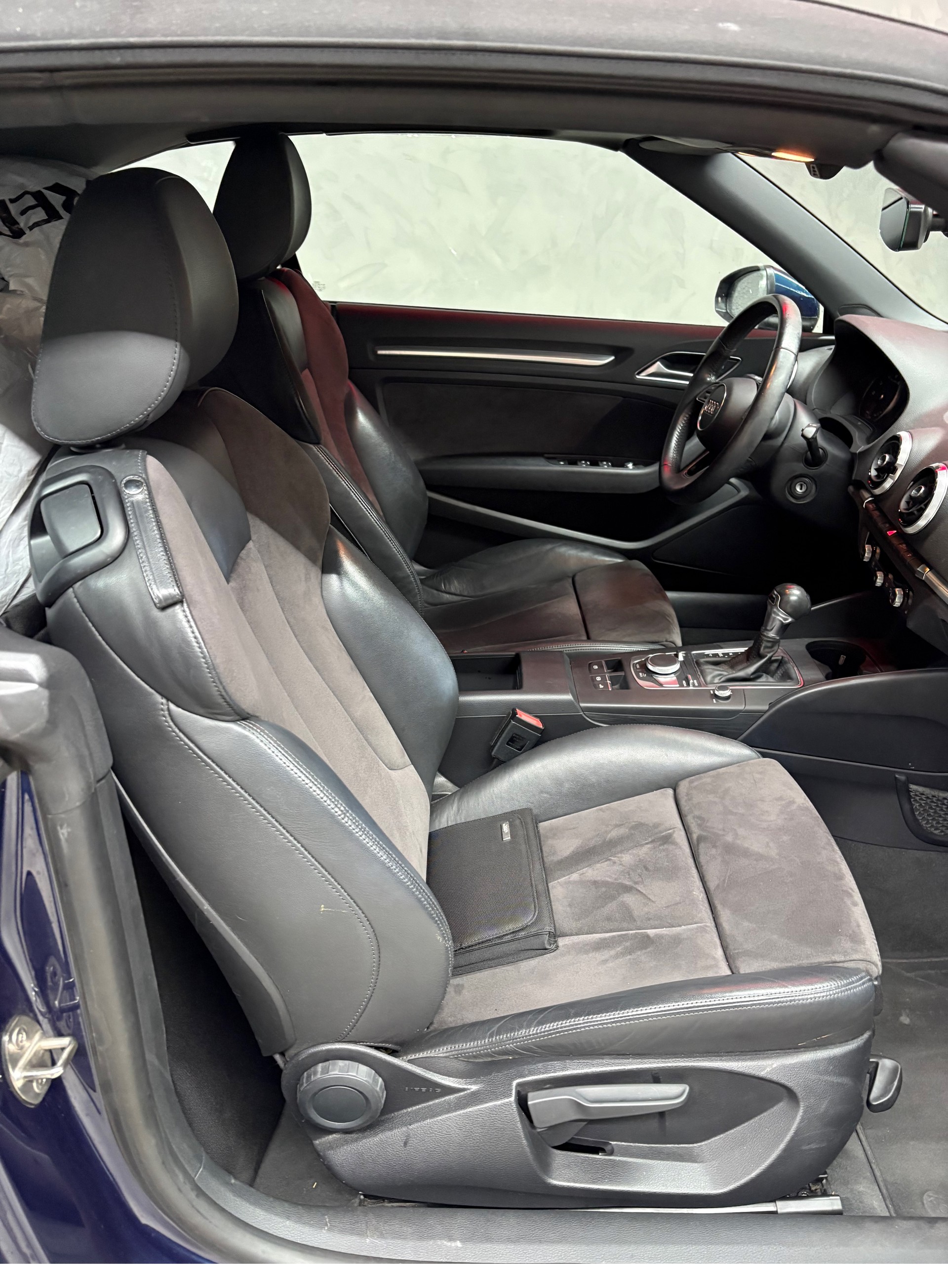 AUDI A3 Cabriolet 2.0 TFSI Sport quattro S-tronic-image-10