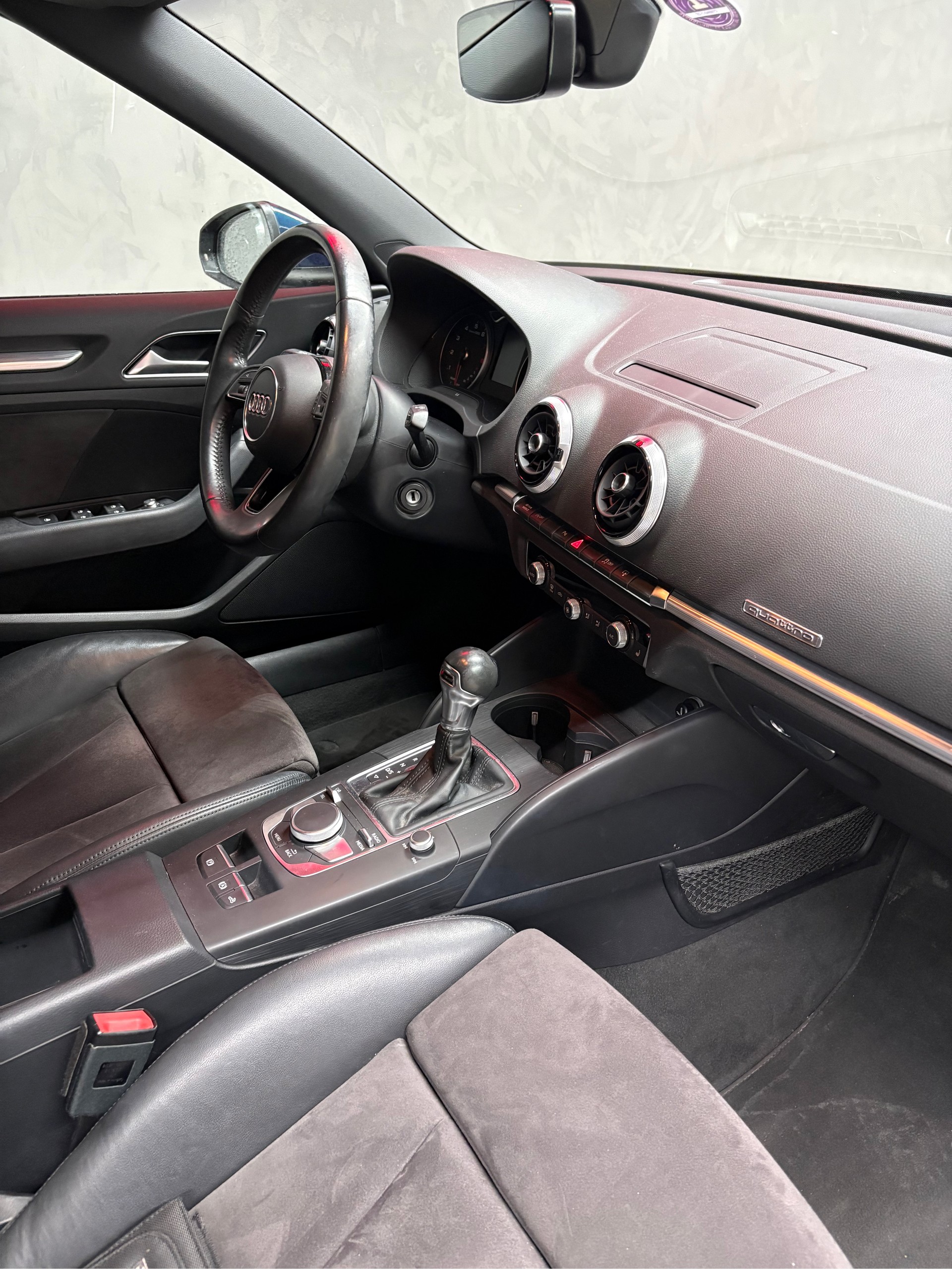 AUDI A3 Cabriolet 2.0 TFSI Sport quattro S-tronic-image-9