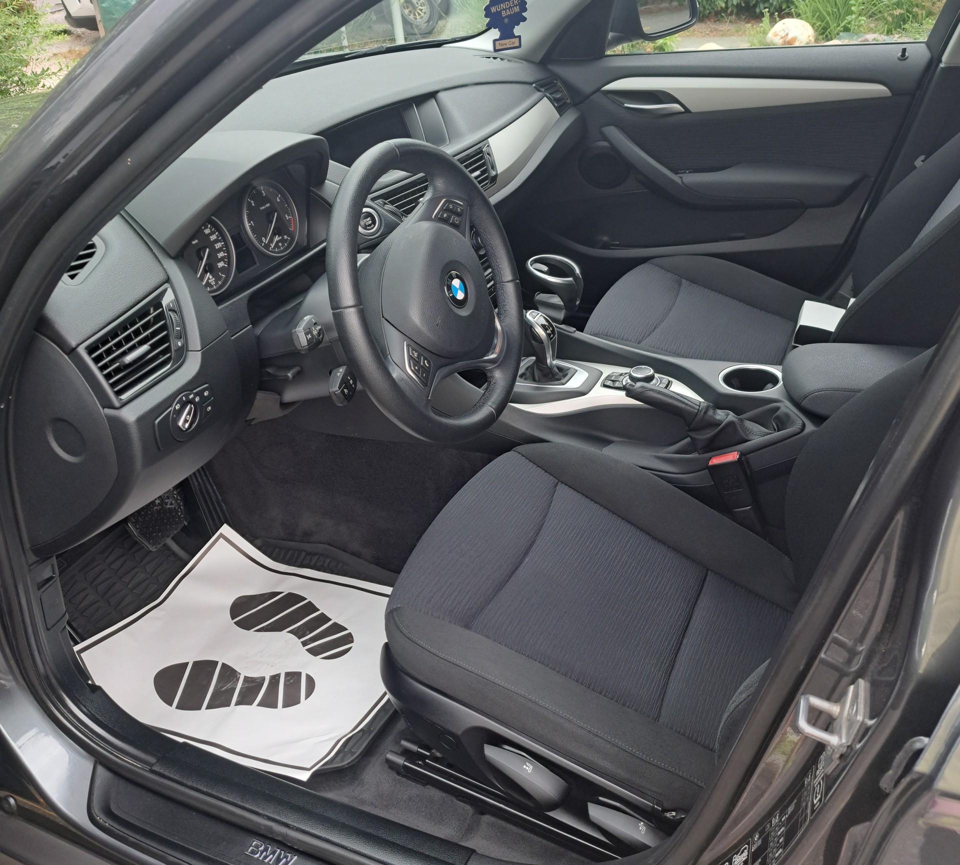 BMW X1 xDrive 18d Sport Line Steptronic-image-2