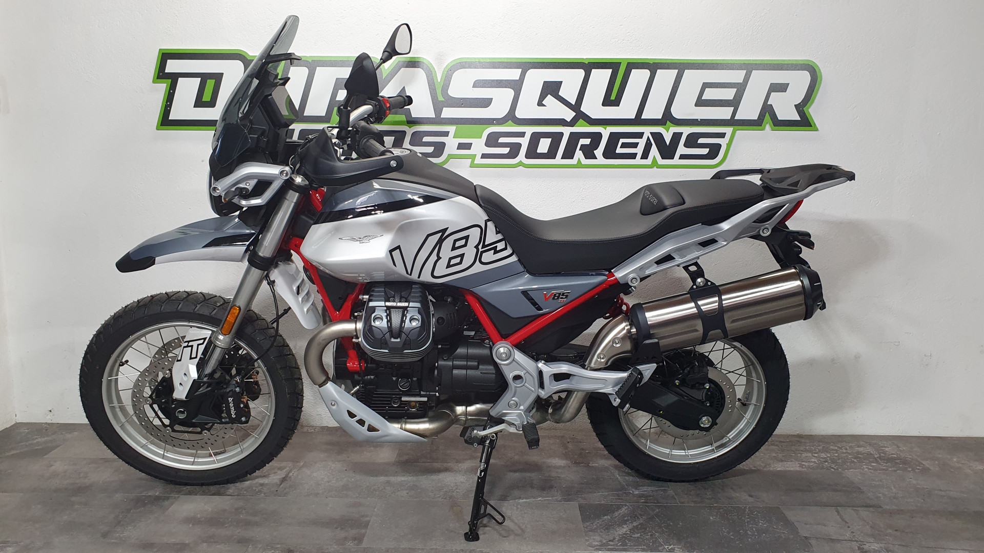 MOTO GUZZI V85 TT-showroom-element-2