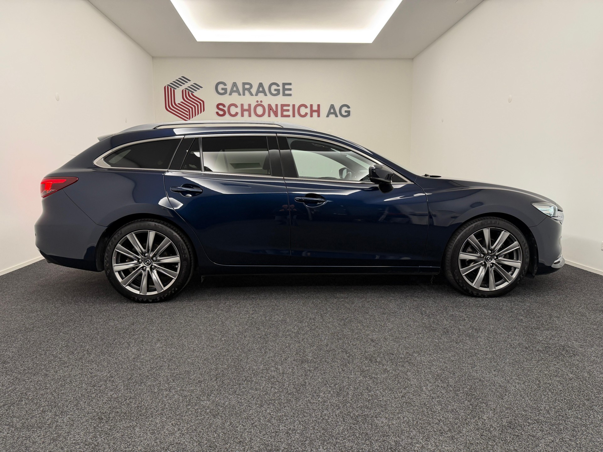 MAZDA 6 Sport Wagon 2.2 D Revolution AWD-image-3