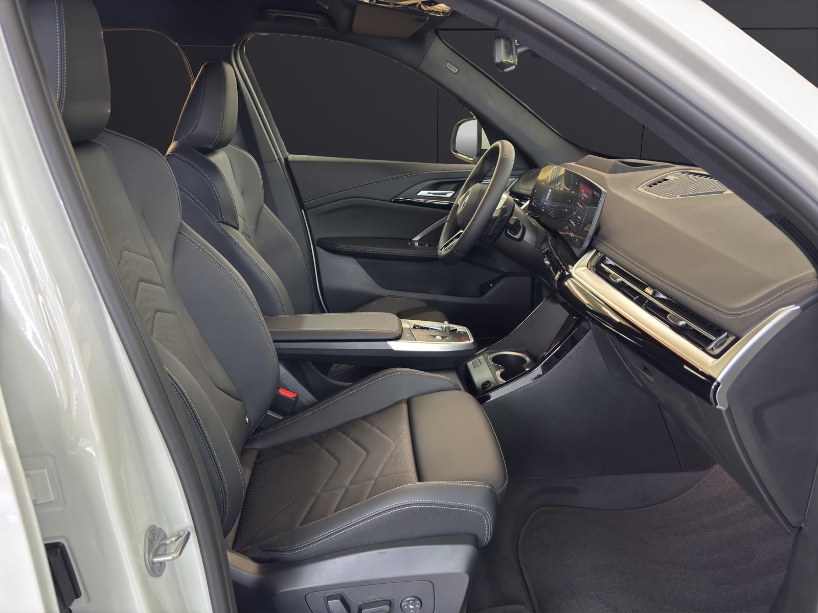 BMW X1 25e xDrive-image-14