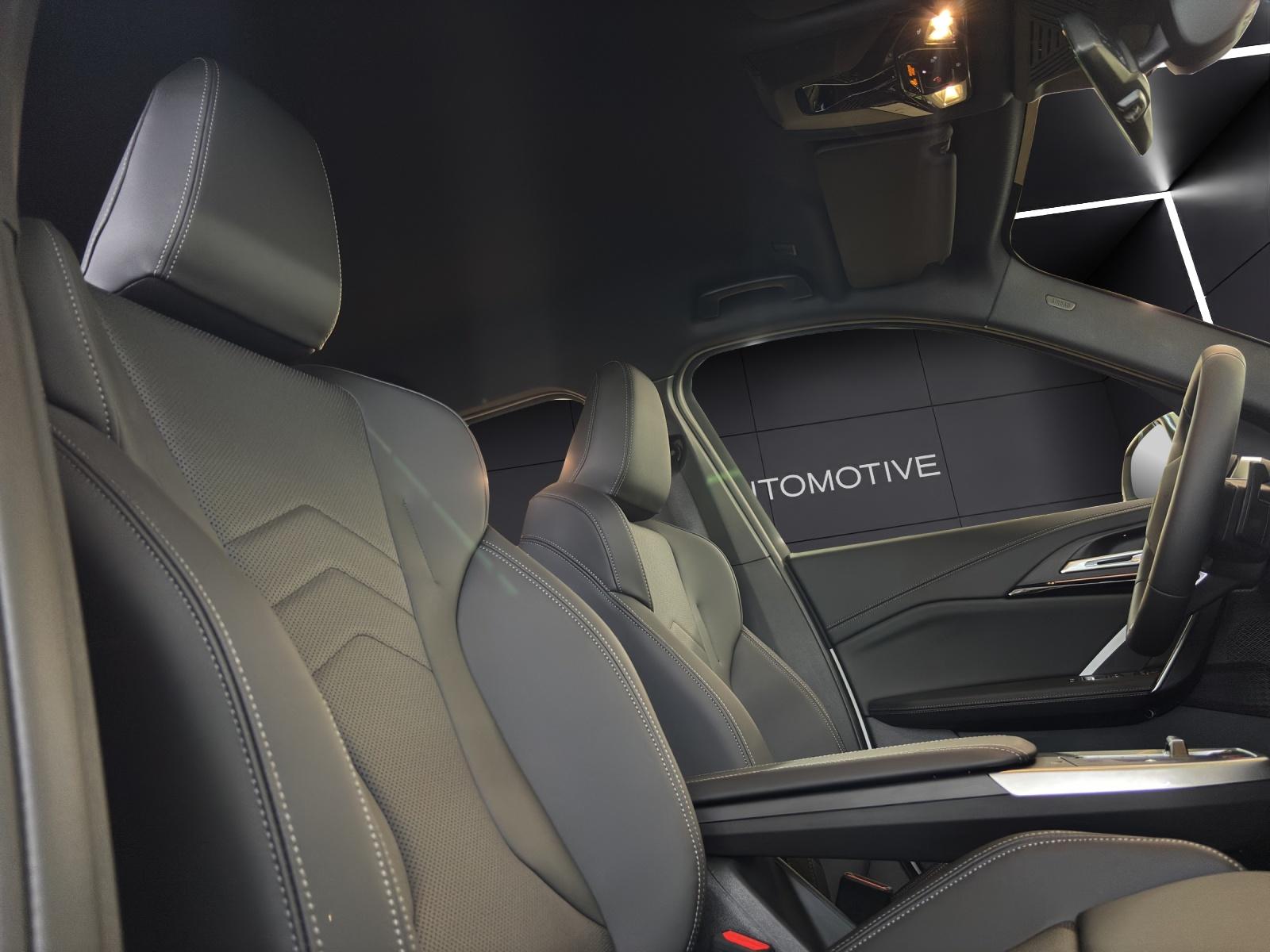 BMW X1 25e xDrive-image-16