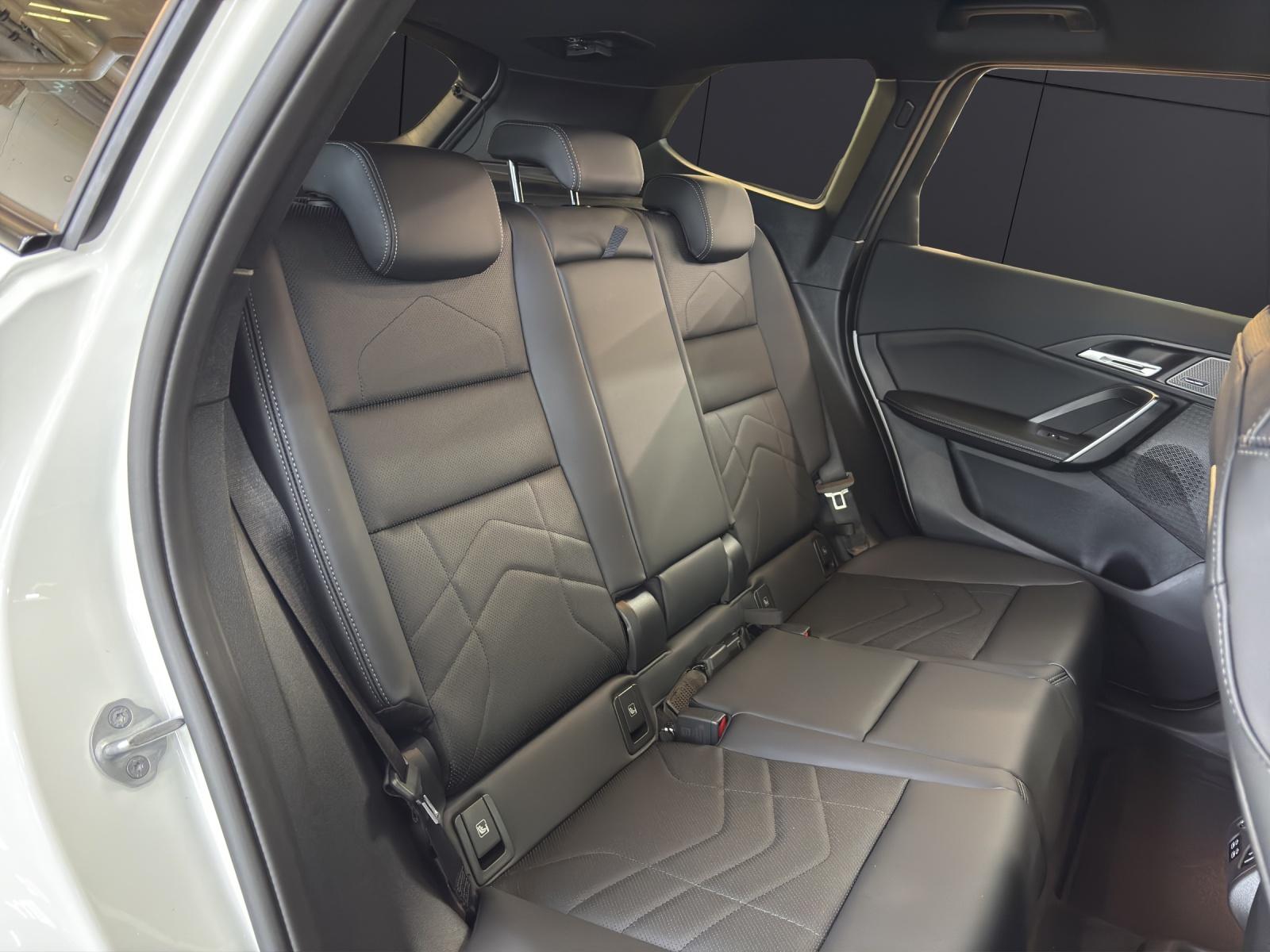 BMW X1 25e xDrive-image-13