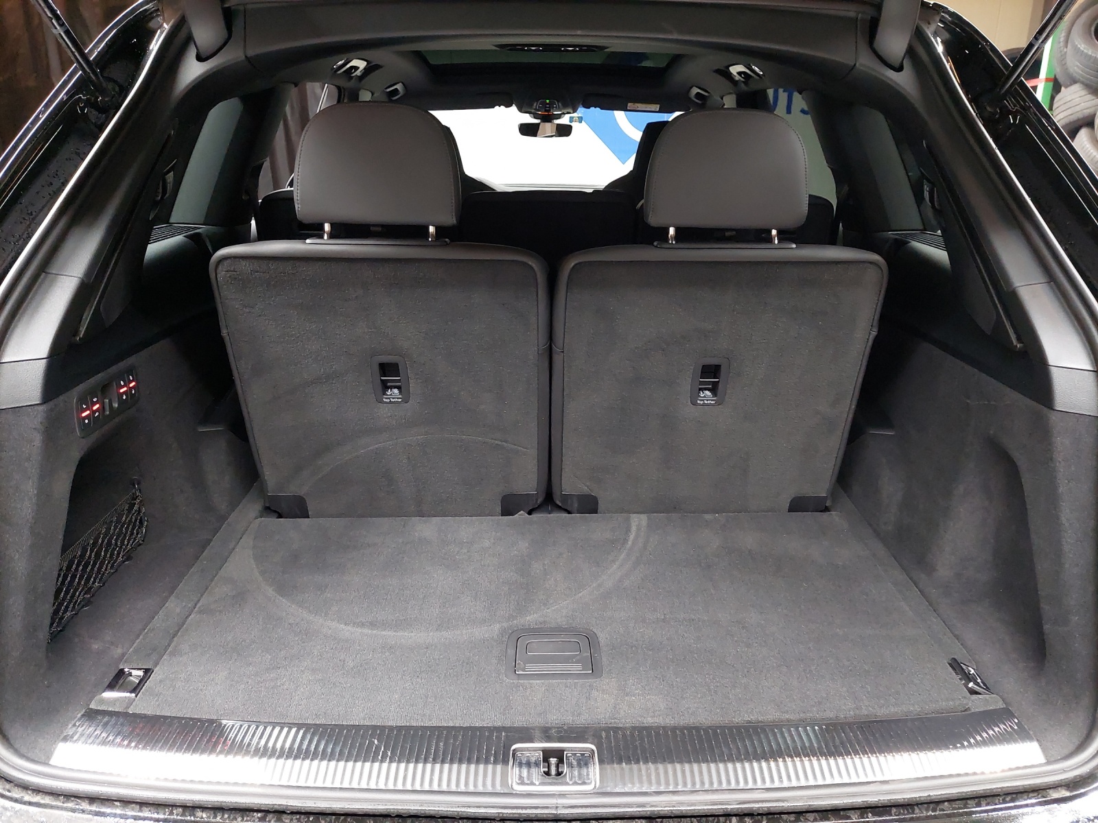AUDI Q7 50 TDI quattro S Line tiptronic-image-12