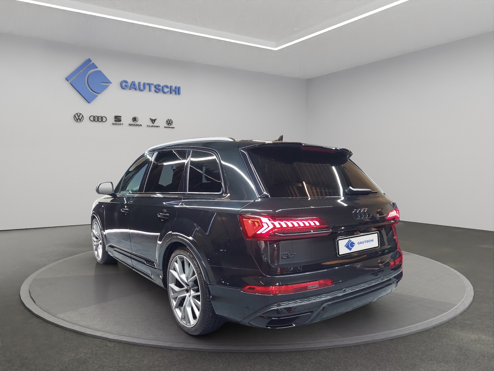 AUDI Q7 50 TDI quattro S Line tiptronic-image-2