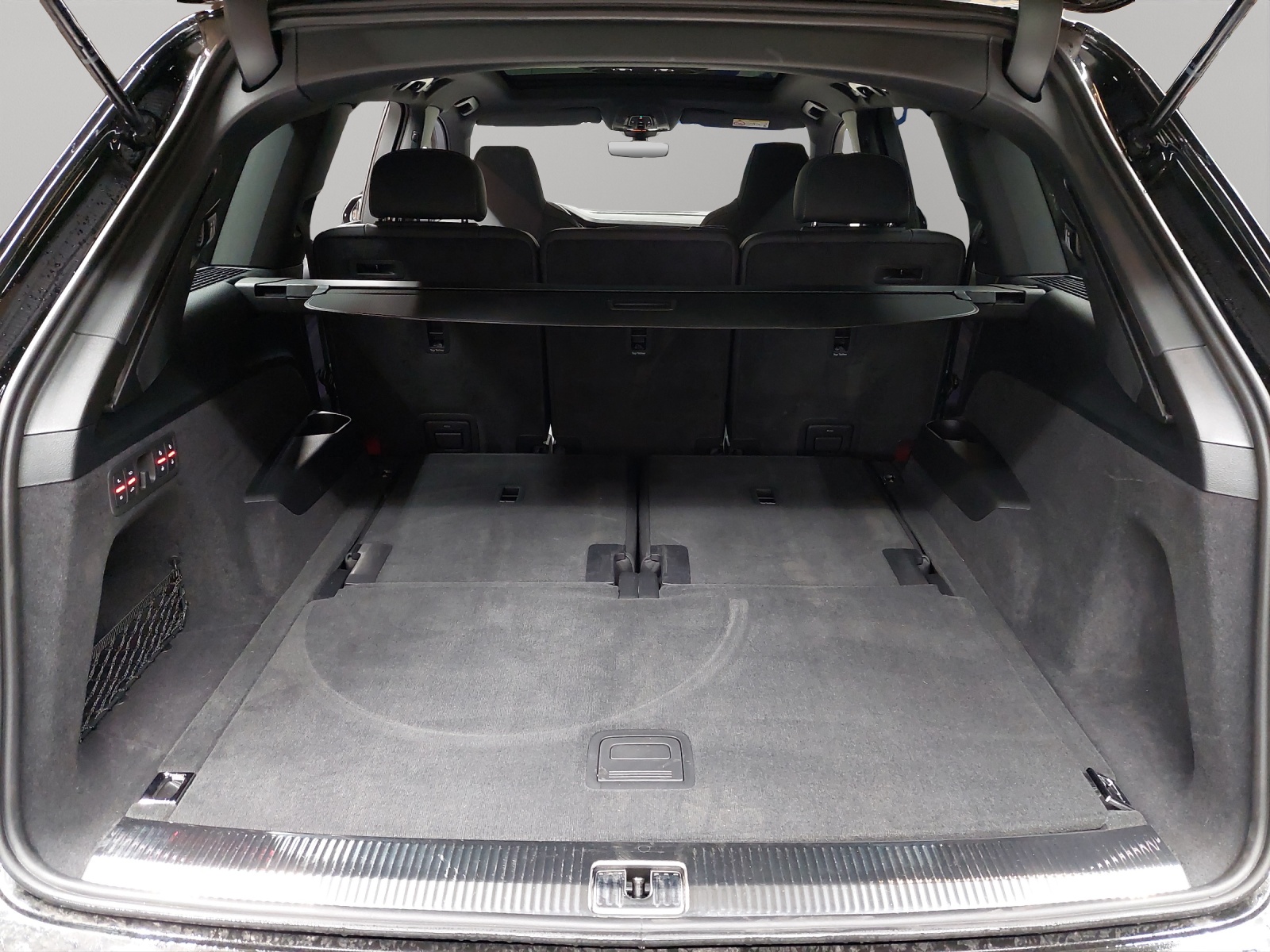 AUDI Q7 50 TDI quattro S Line tiptronic-image-11